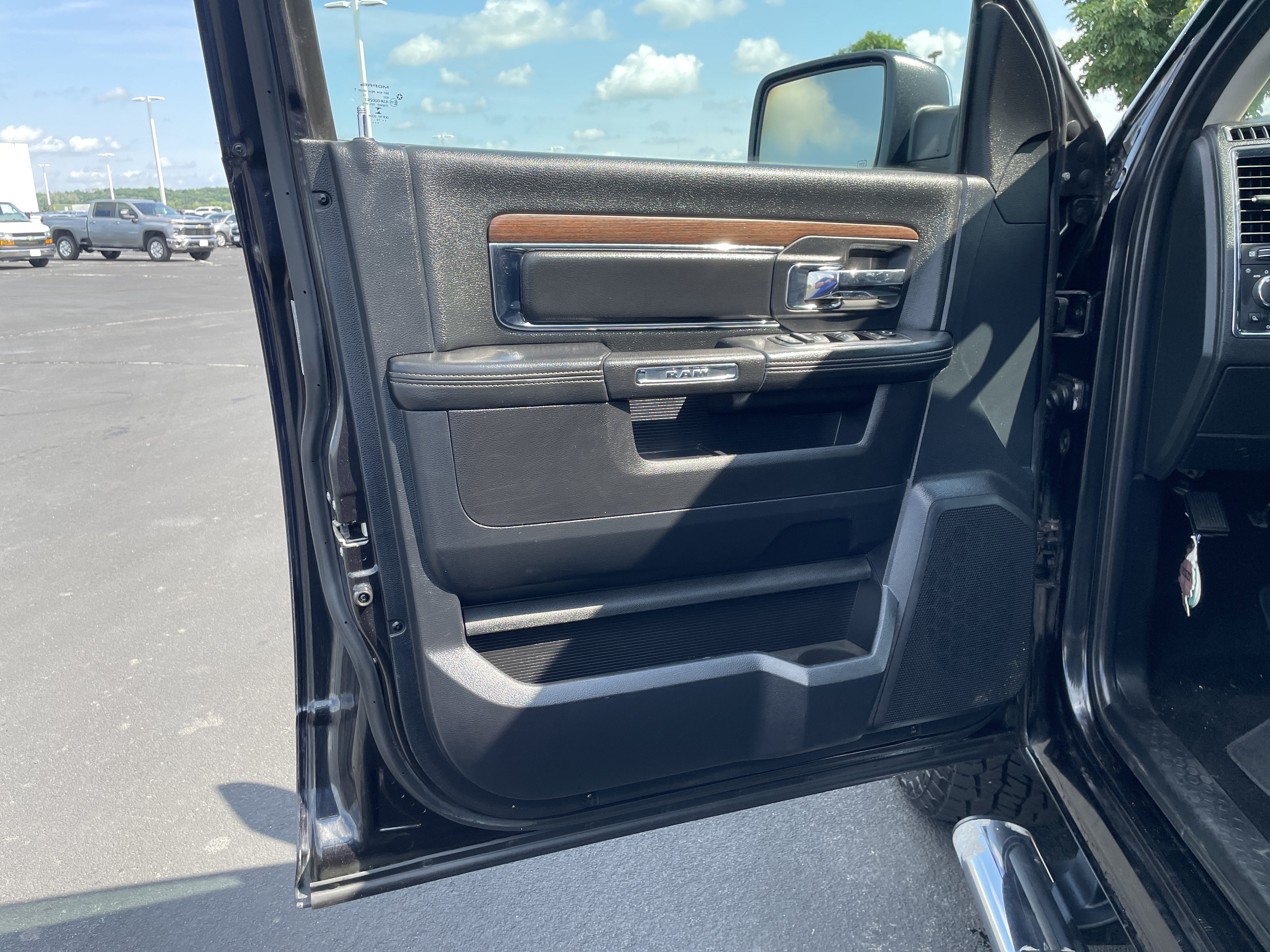 2015 RAM 1500 Laramie