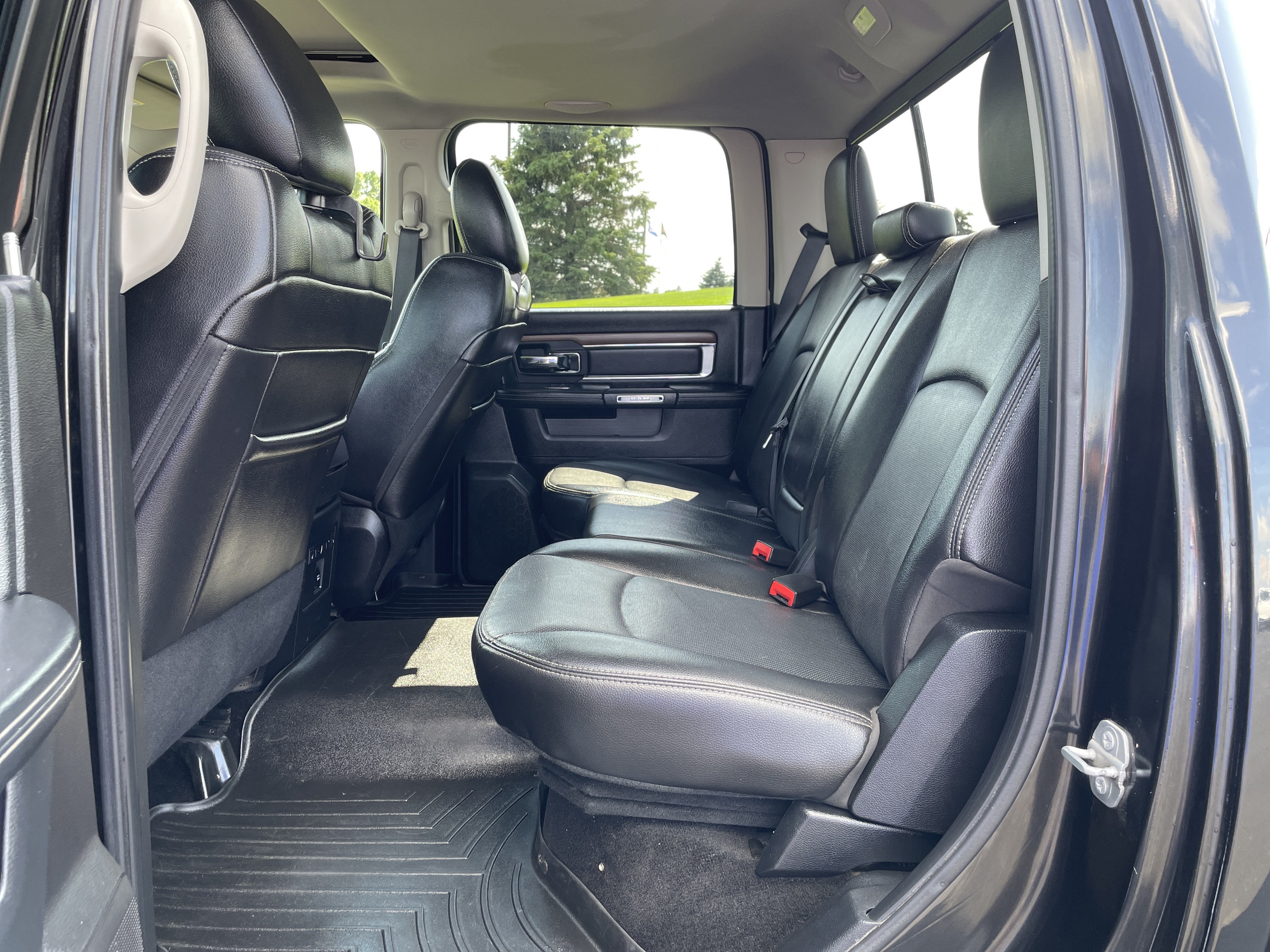 2015 RAM 1500 Laramie