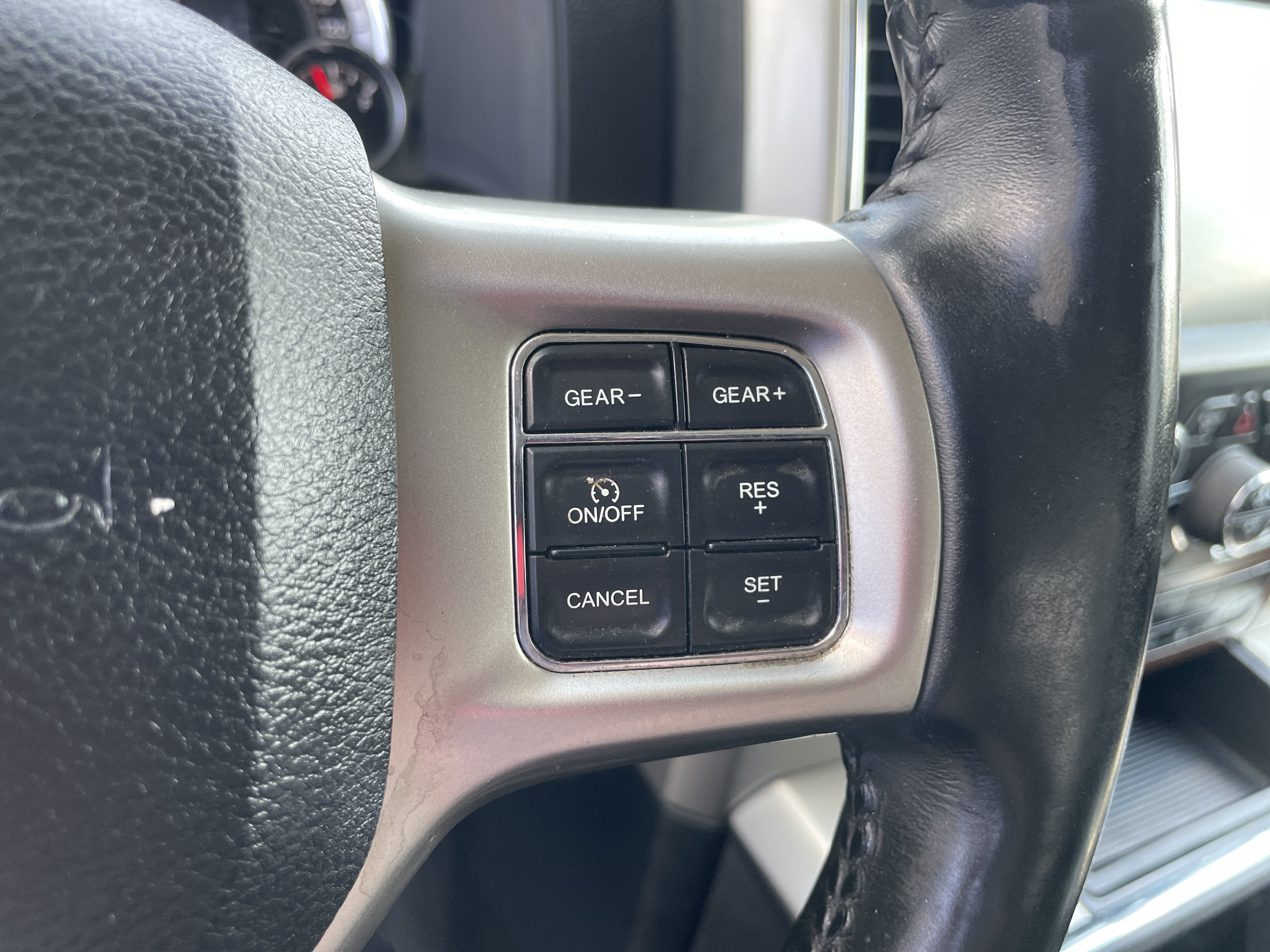 2015 RAM 1500 Laramie