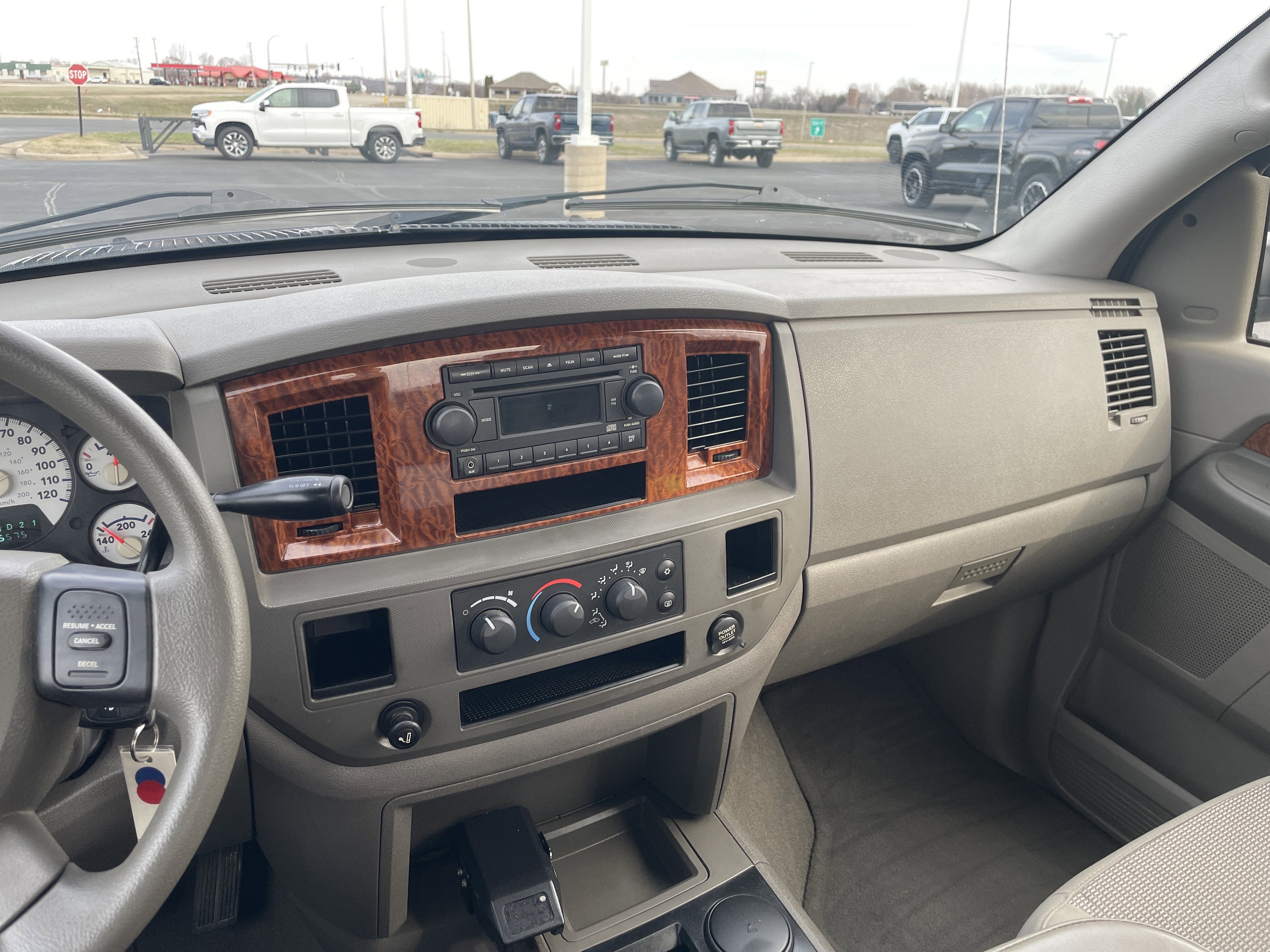 2006 Dodge Ram 2500 SLT