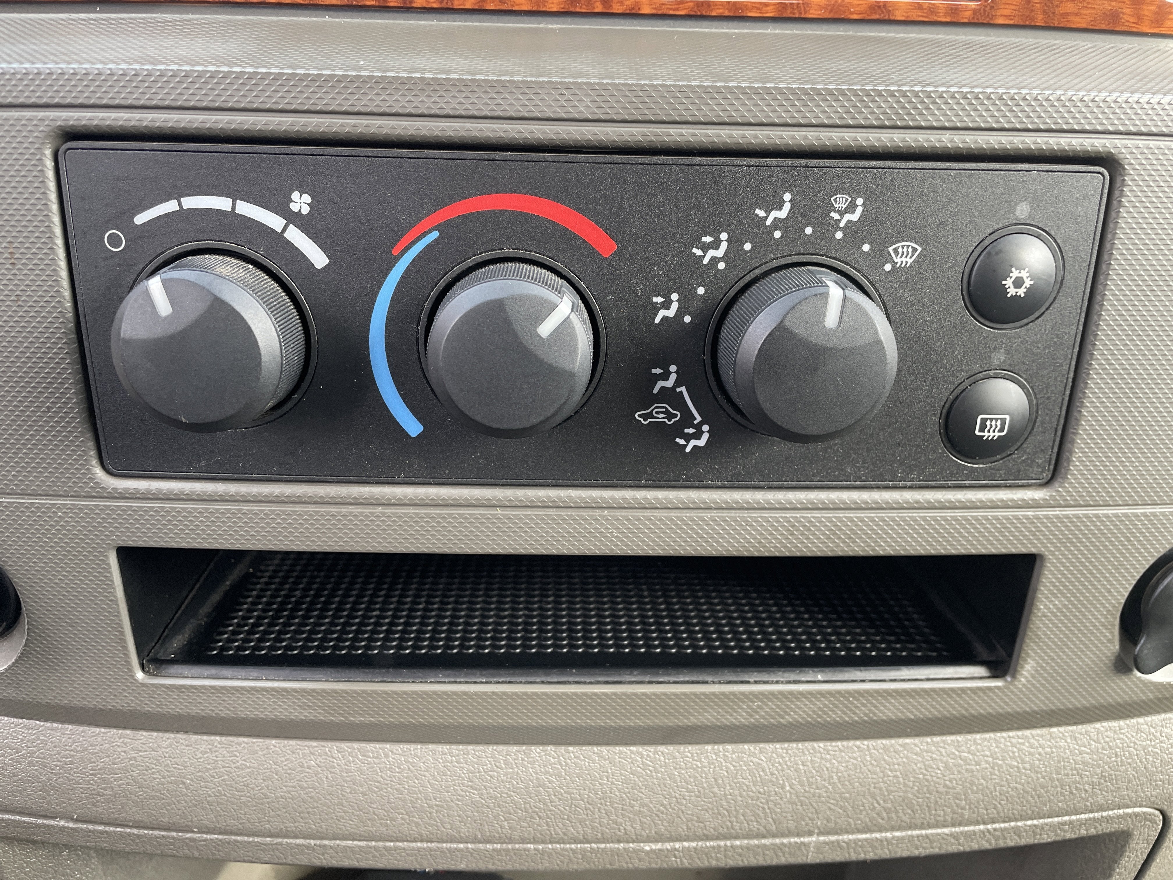 2006 Dodge Ram 2500 SLT