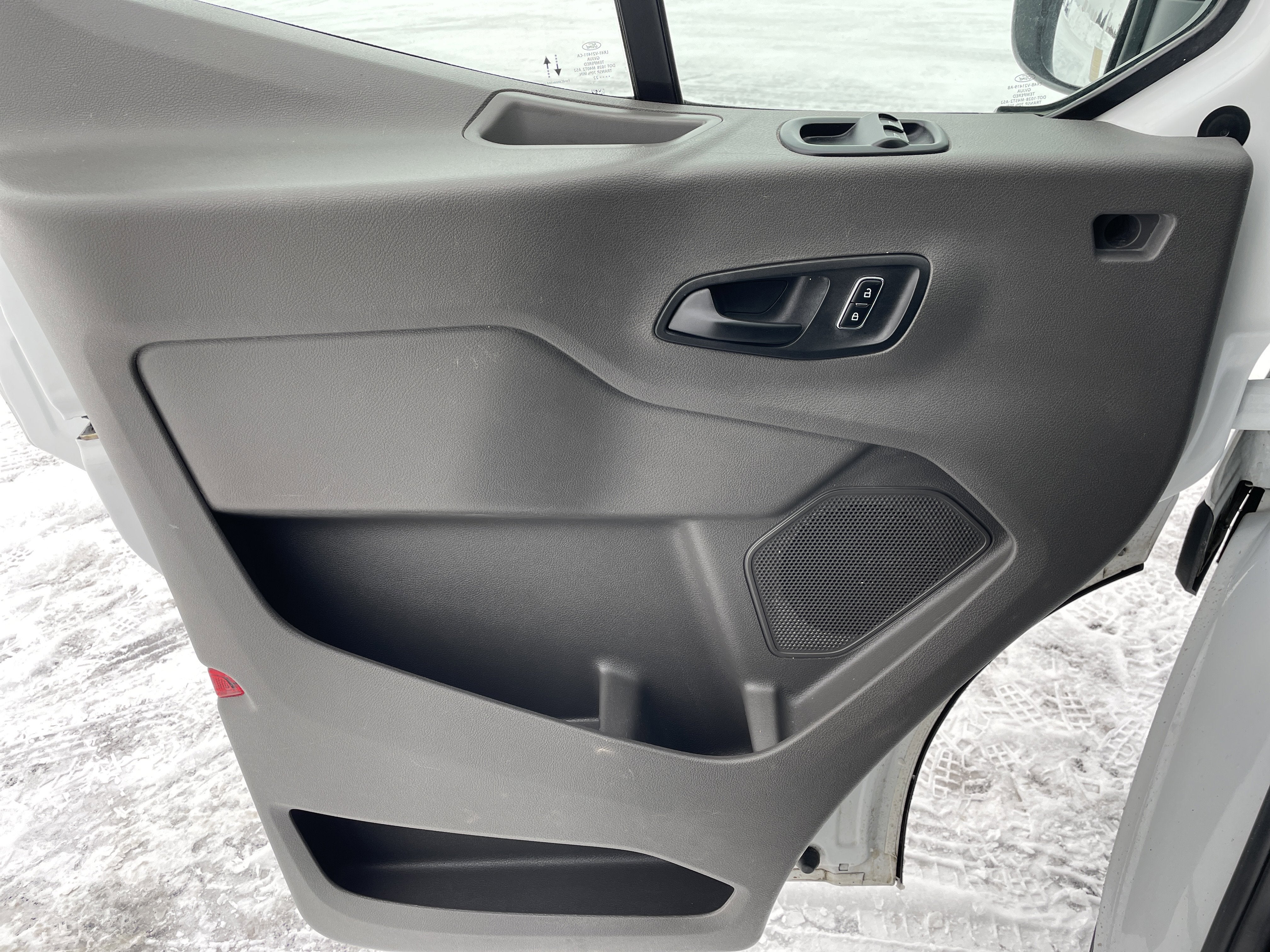 2022 Ford Transit Passenger Wagon XL