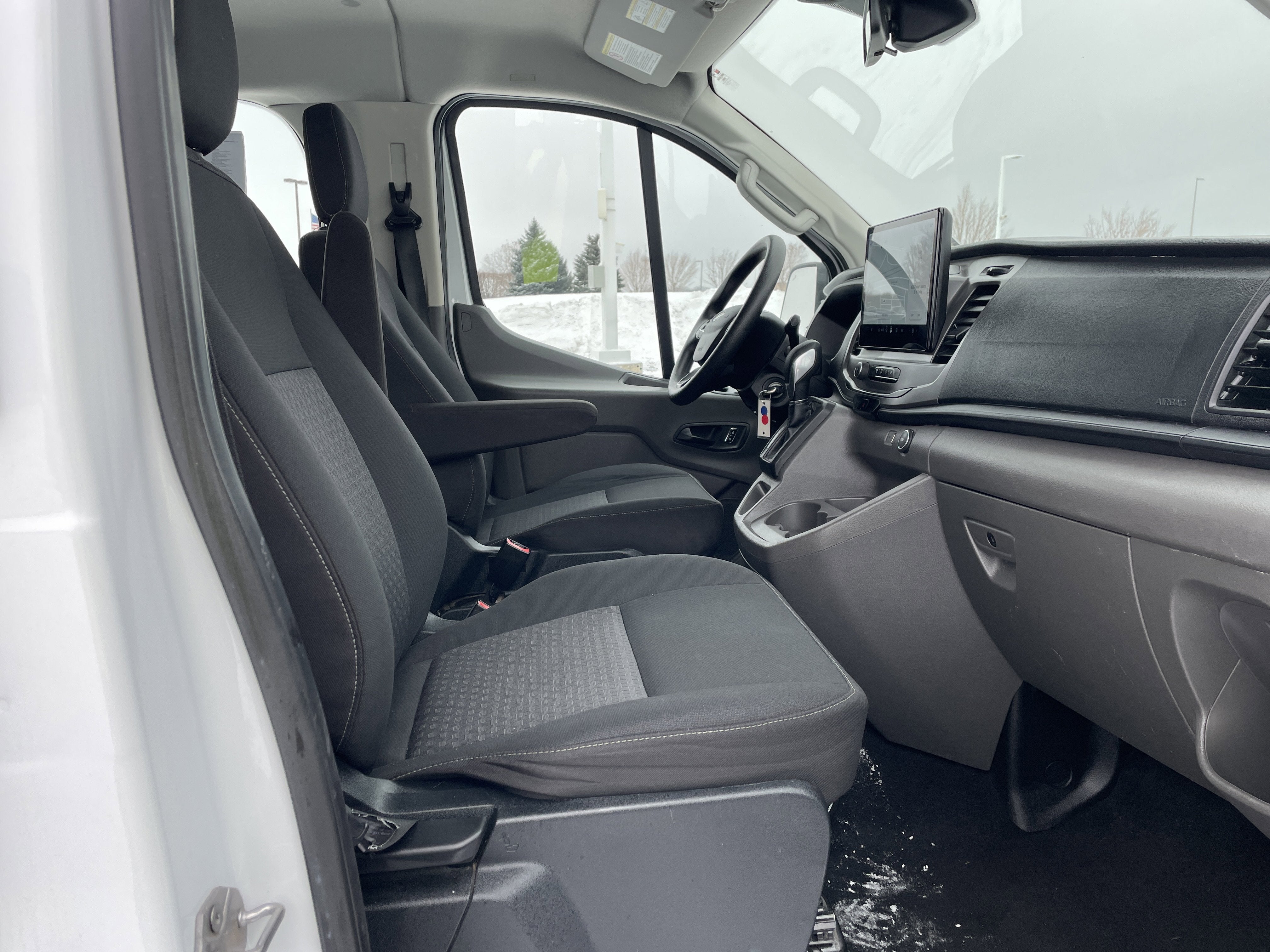 2022 Ford Transit Passenger Wagon XL