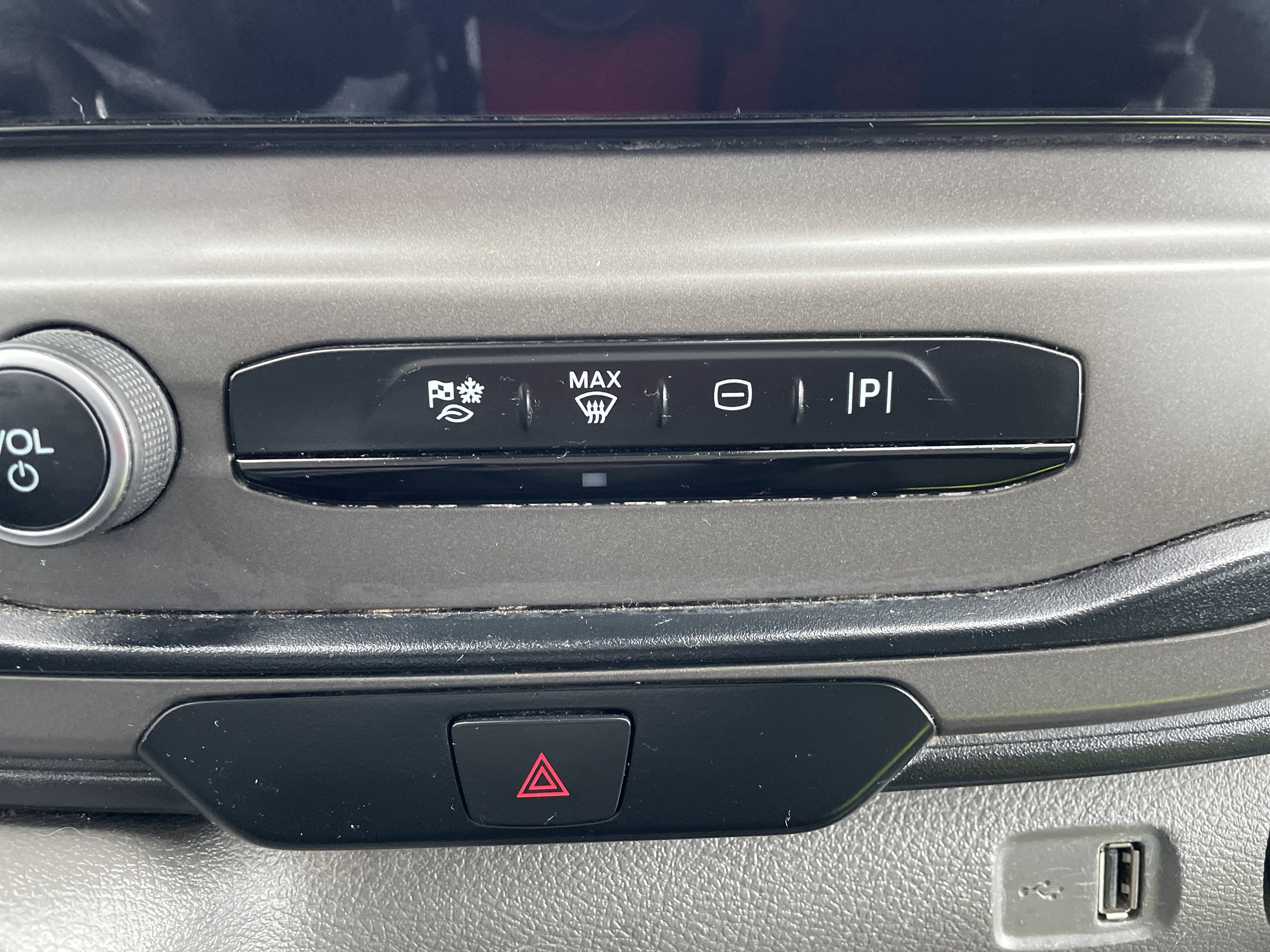 2022 Ford Transit Passenger Wagon XL