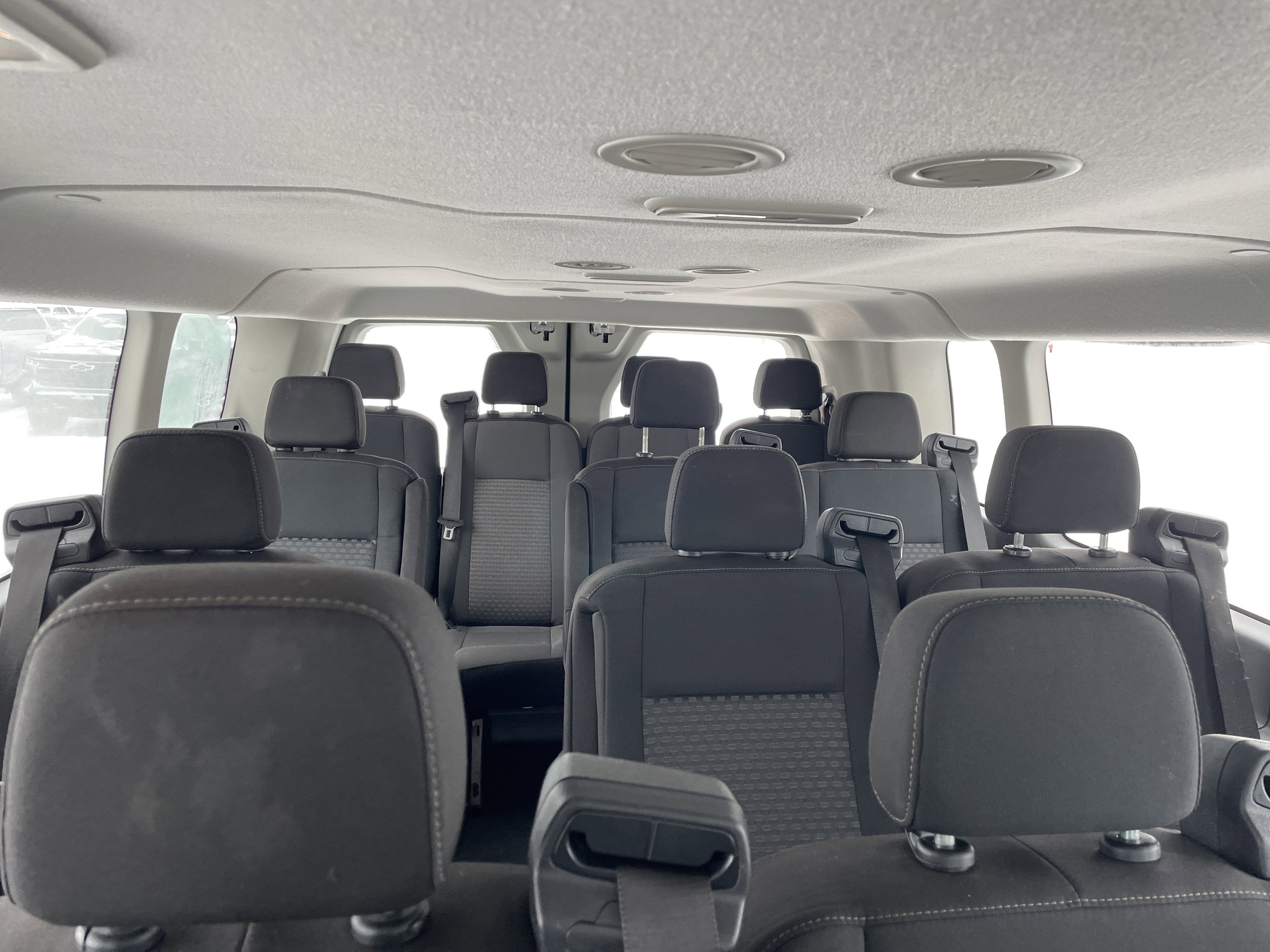 2022 Ford Transit Passenger Wagon XL