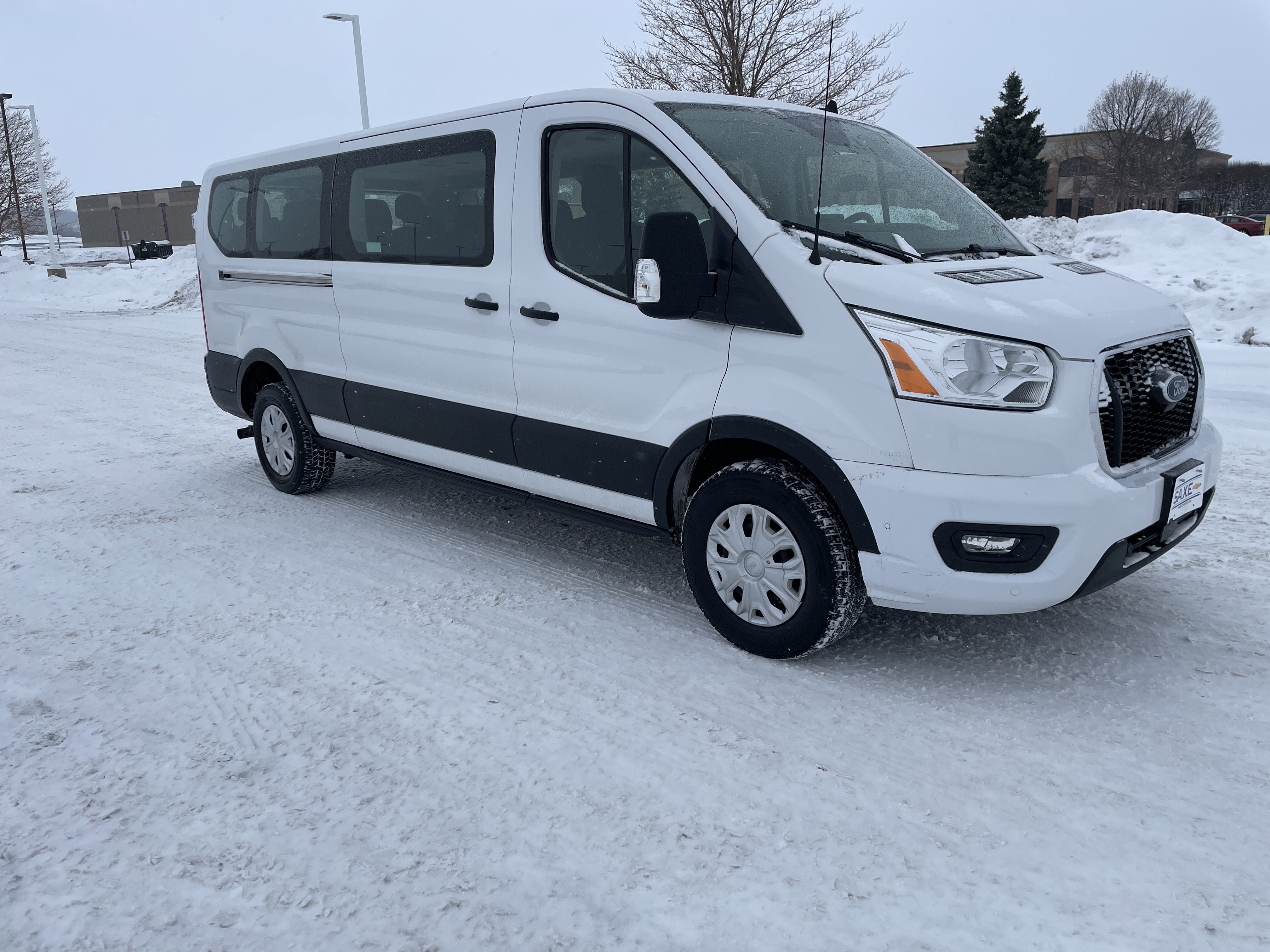 2022 Ford Transit Passenger Wagon XL