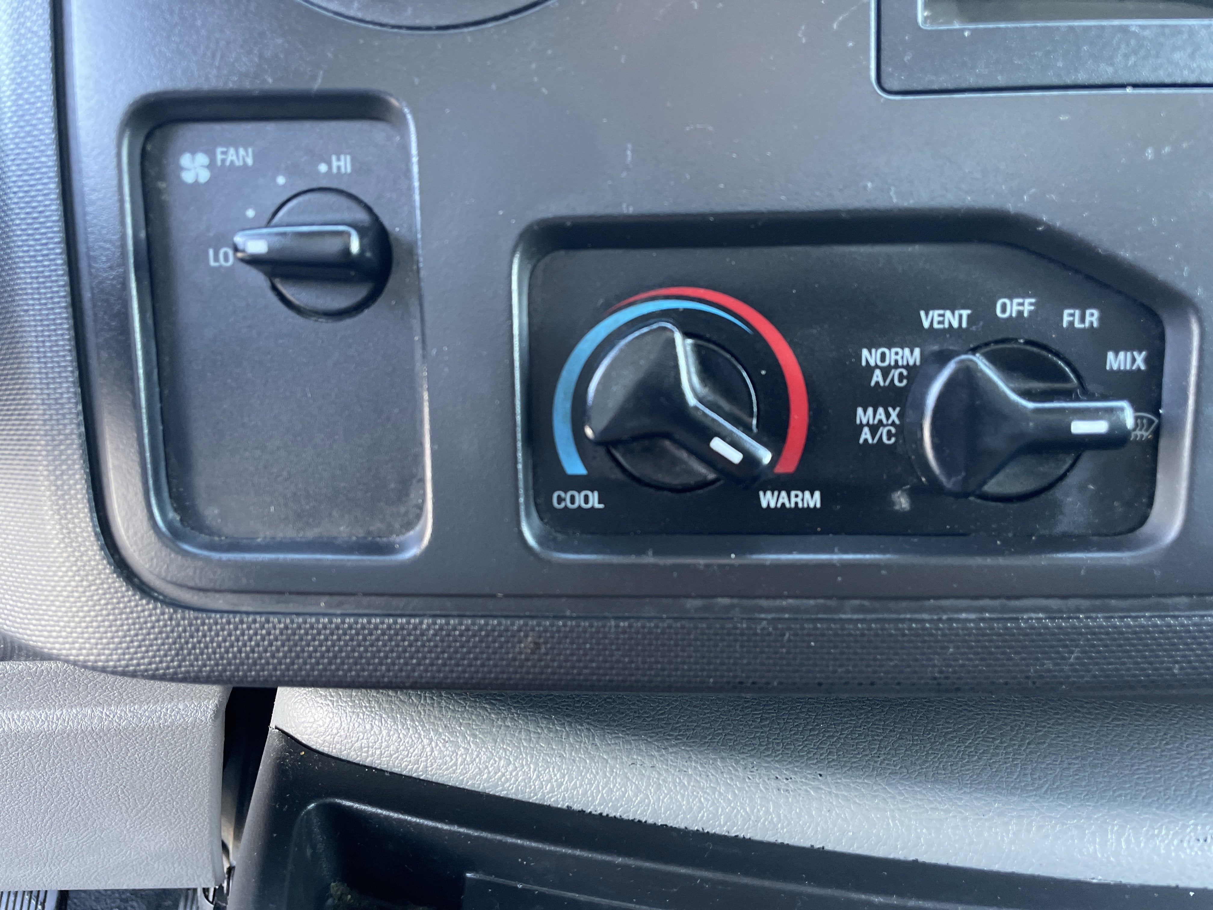 2016 Ford Econoline Commercial Cuta Base