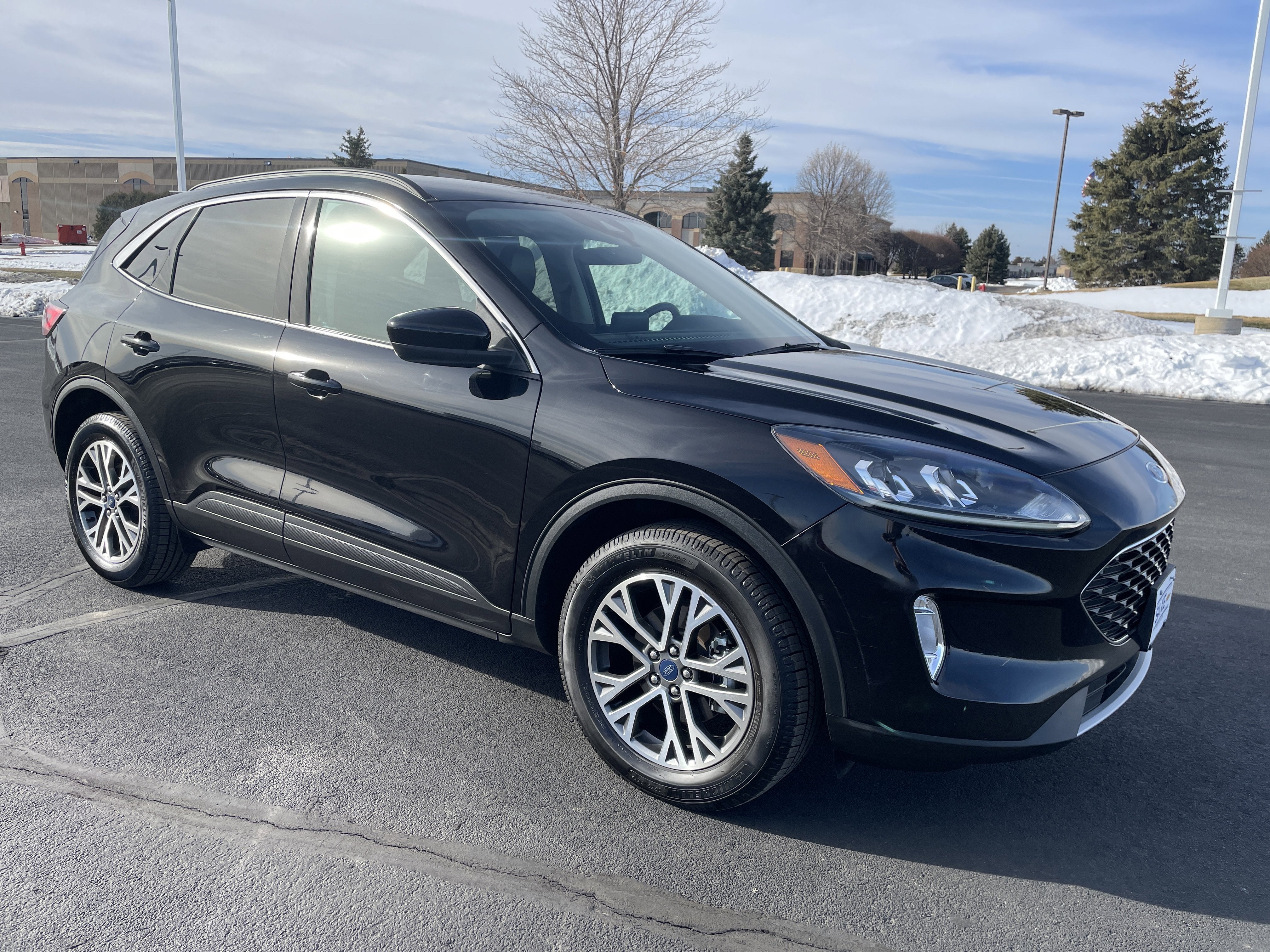 2020 Ford Escape SEL