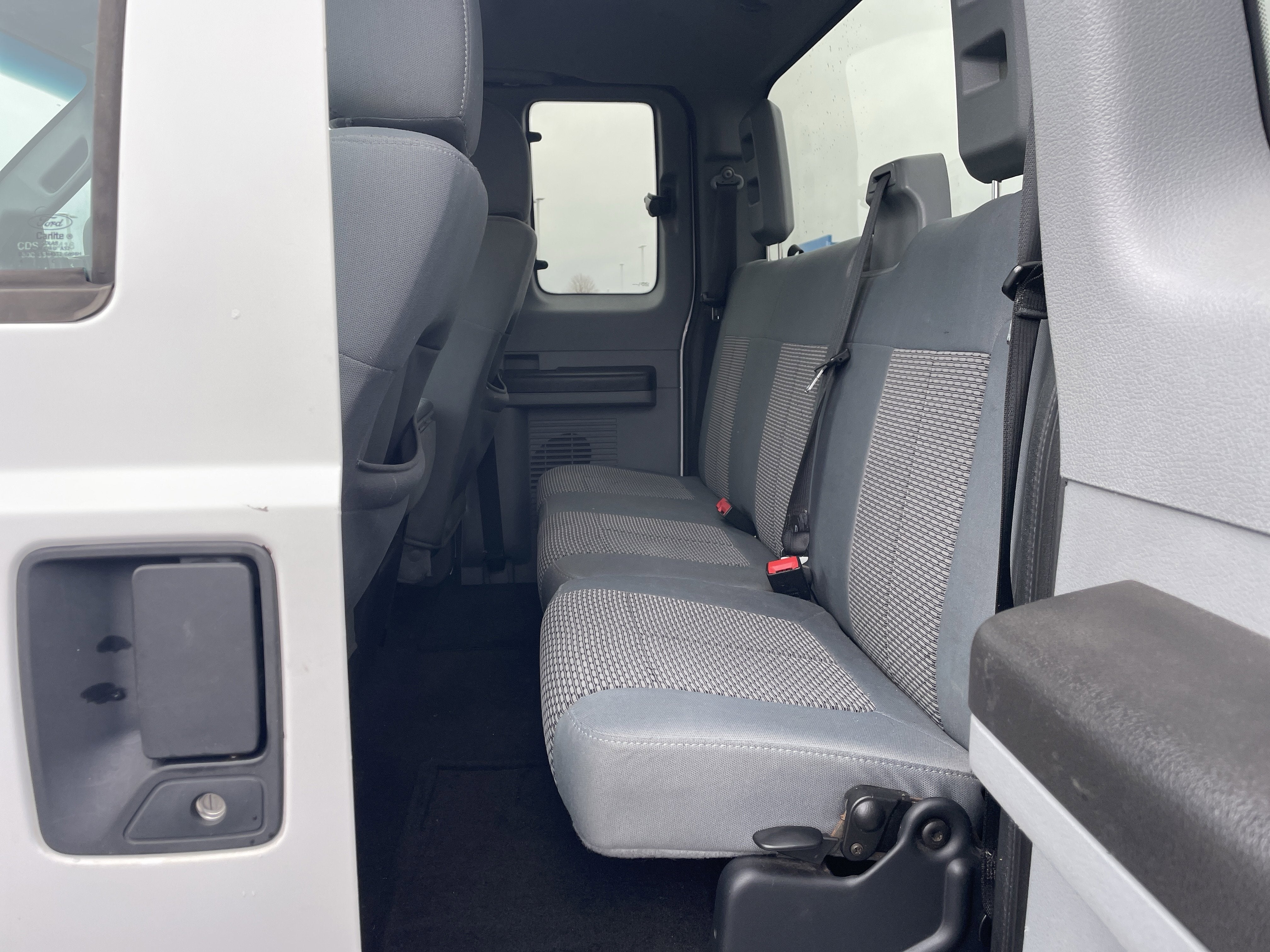 2016 Ford Super Duty F-350 SRW Lariat