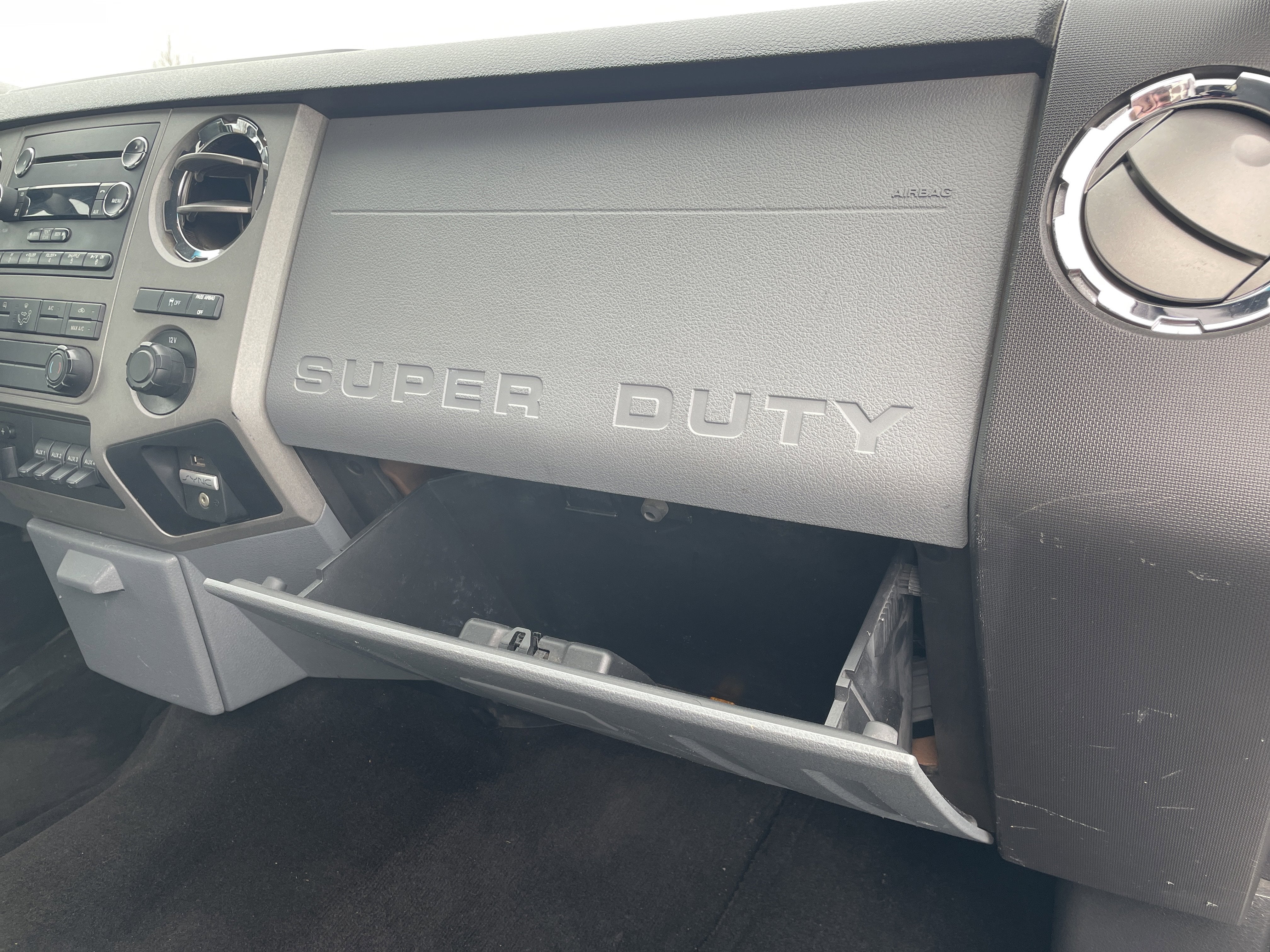 2016 Ford Super Duty F-350 SRW Lariat