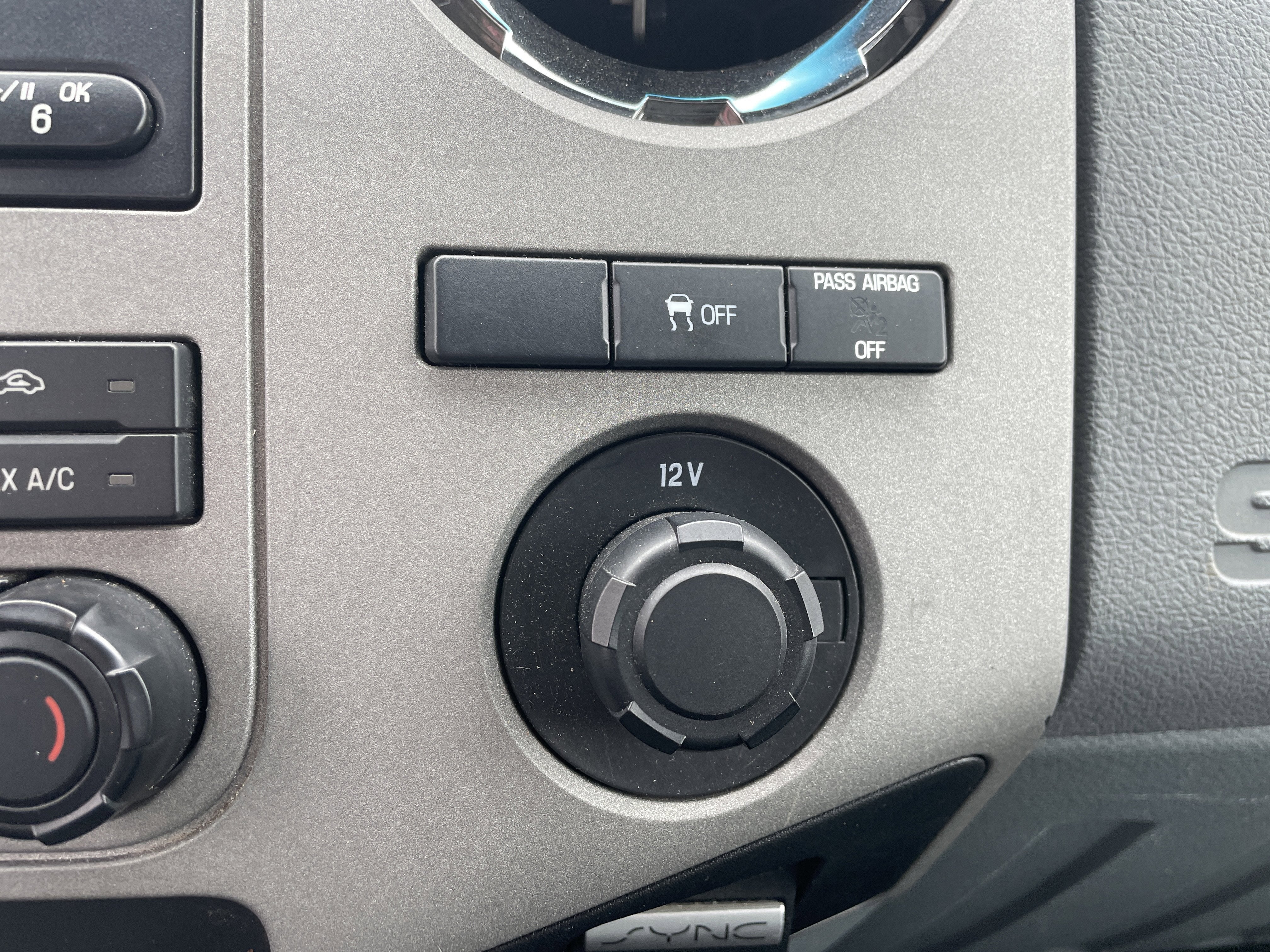 2016 Ford Super Duty F-350 SRW Lariat