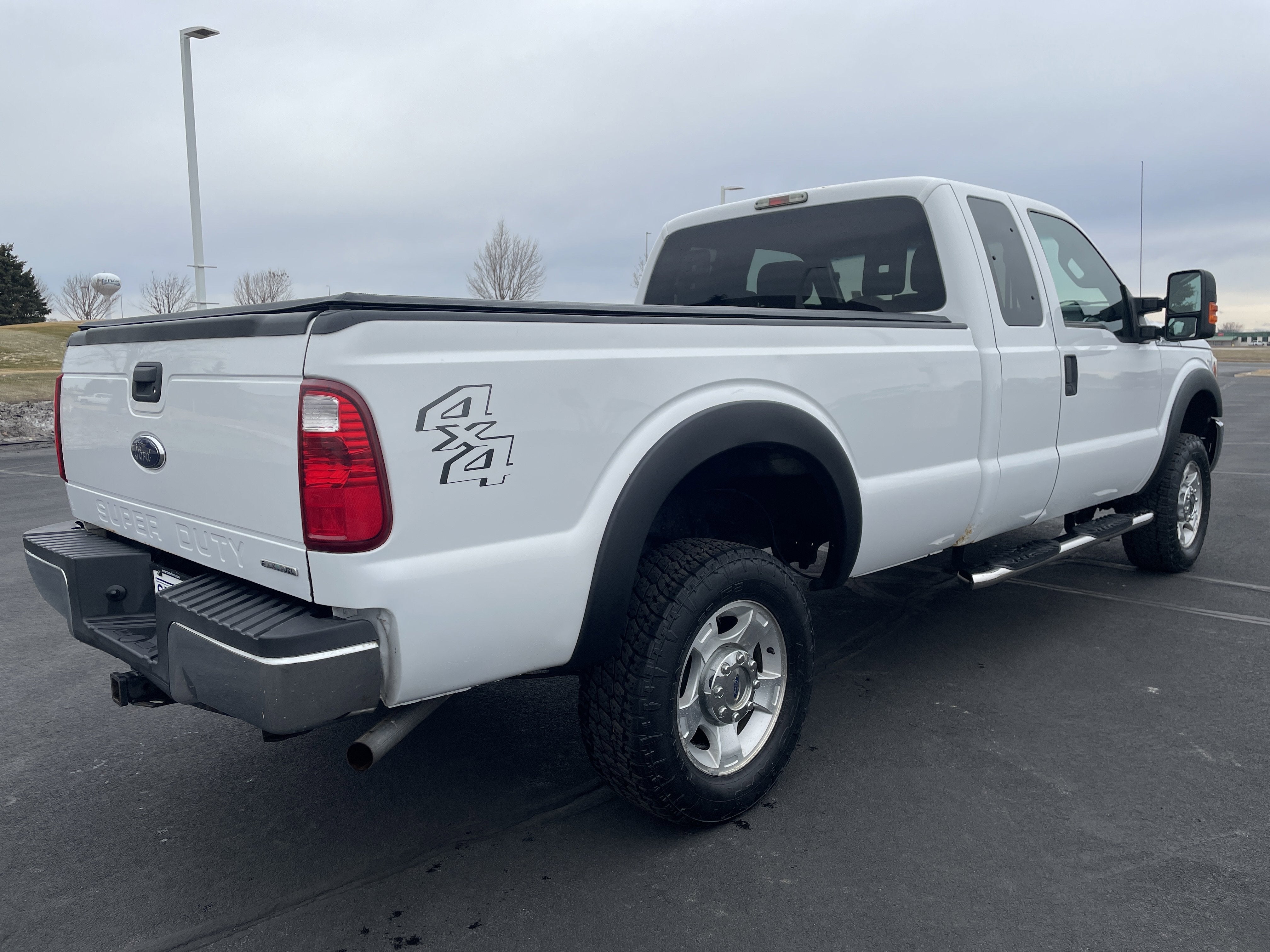 2016 Ford Super Duty F-350 SRW Lariat
