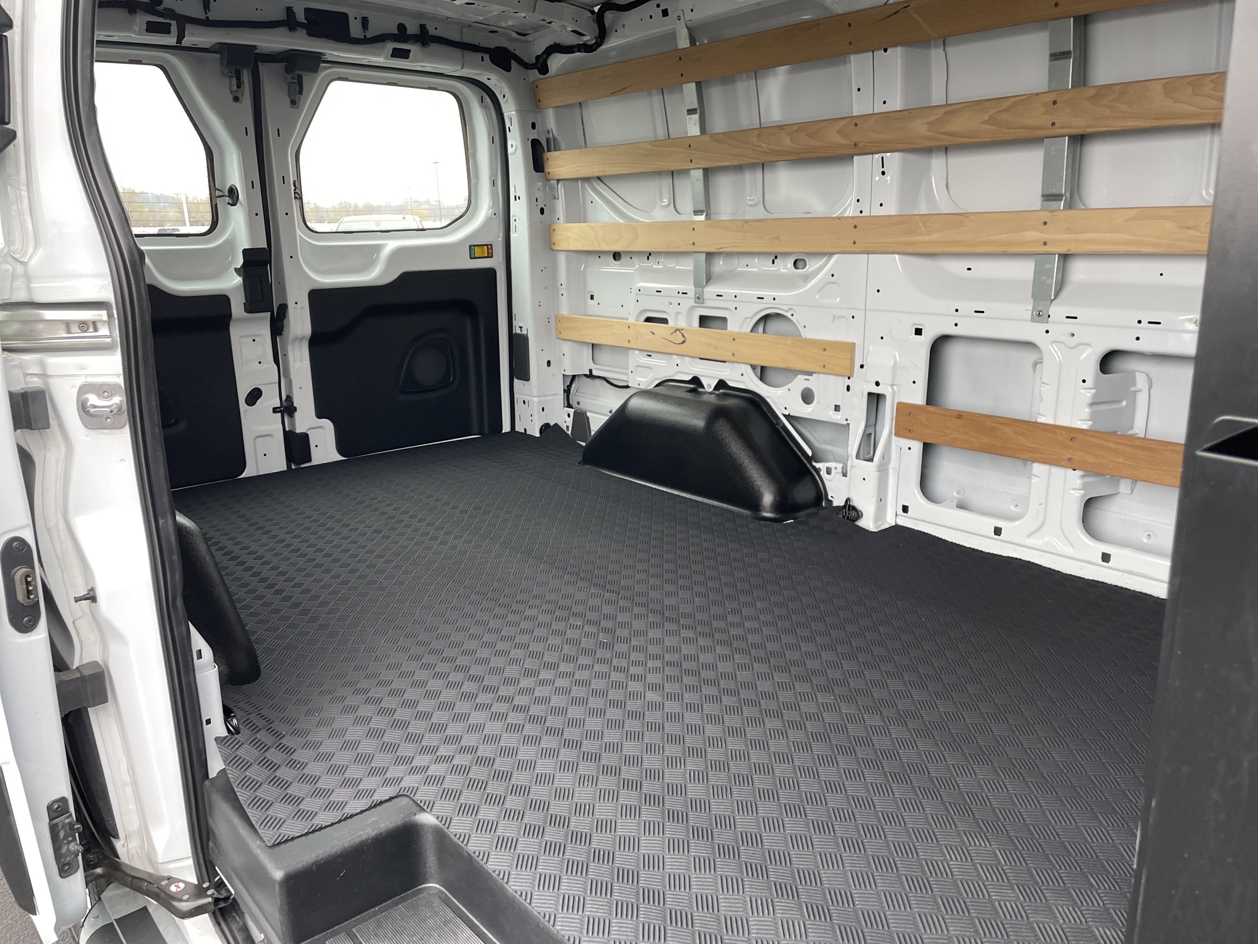 2024 Ford Transit Cargo Van Base