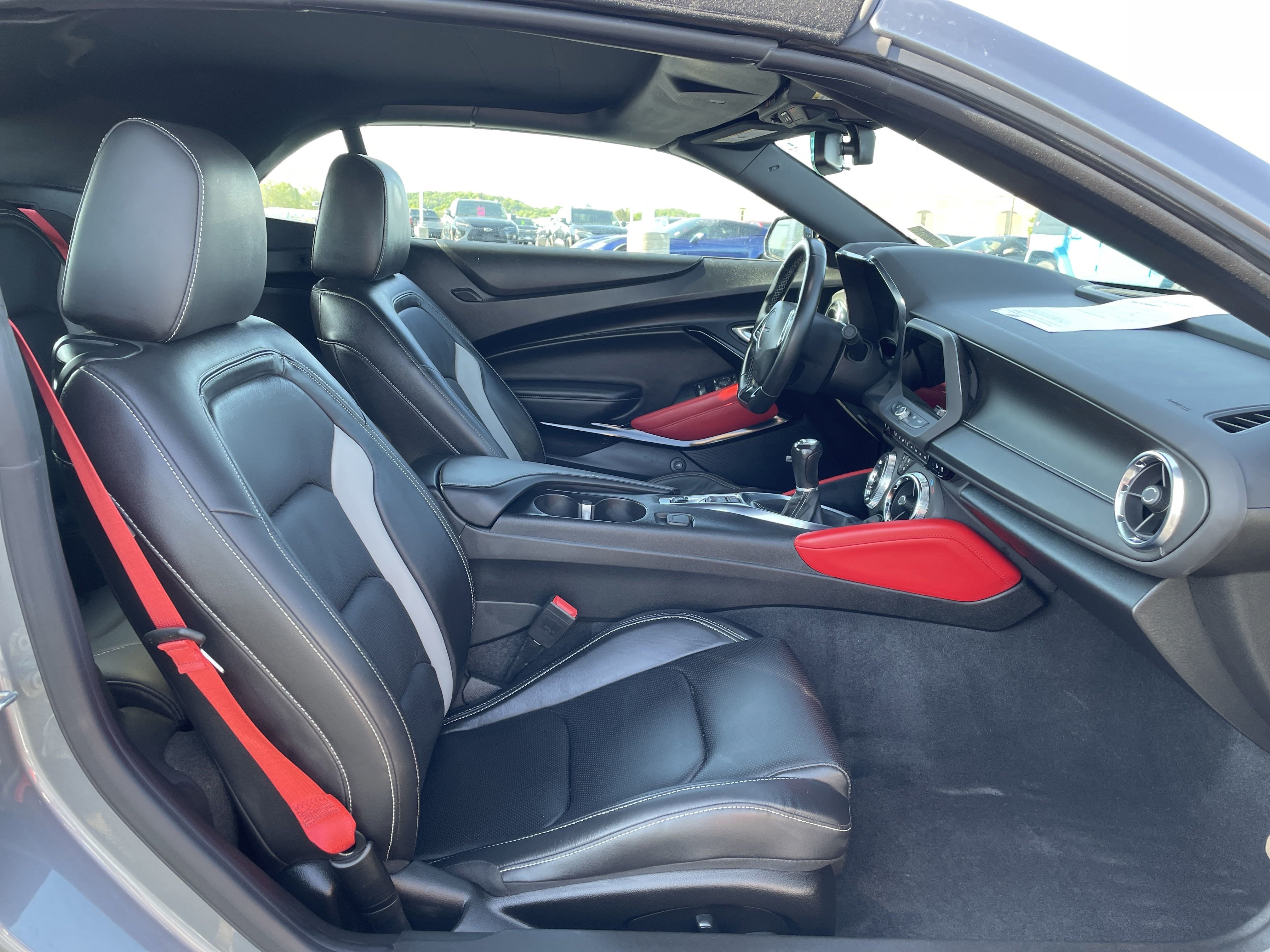 2021 Chevrolet Camaro 2LT