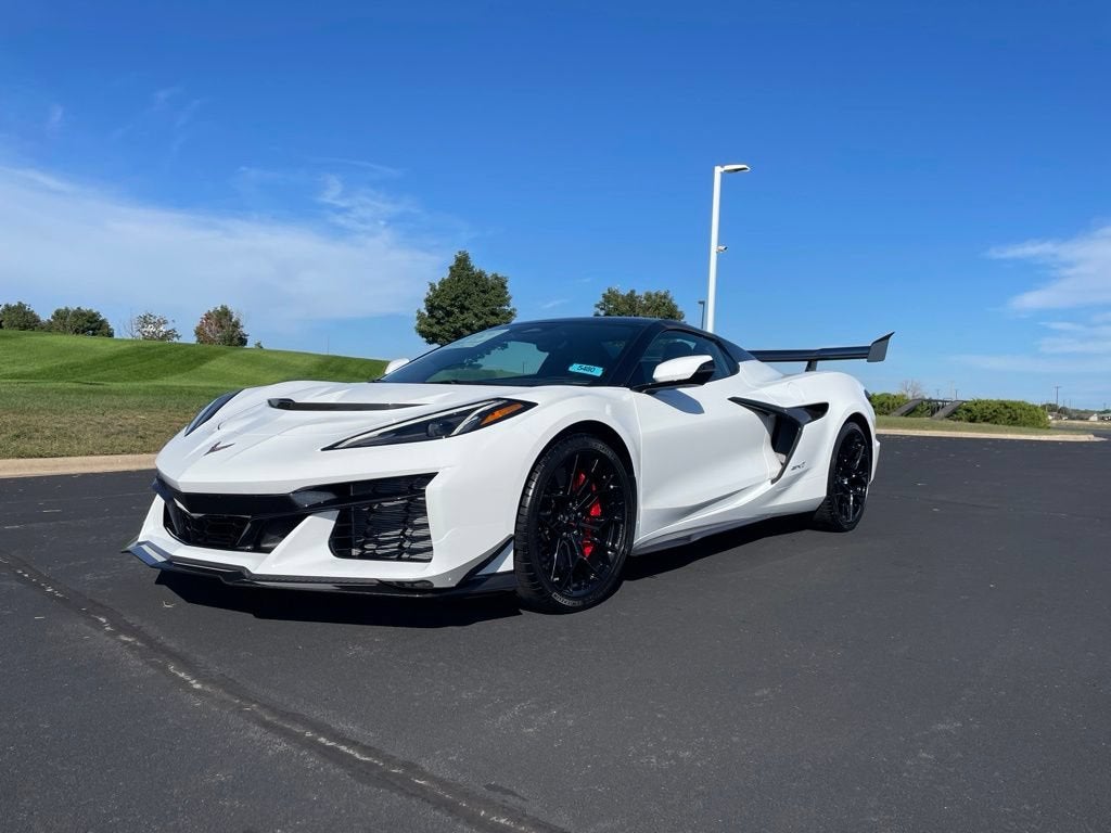 2027 Chevrolet Corvette ZR1 1LZ