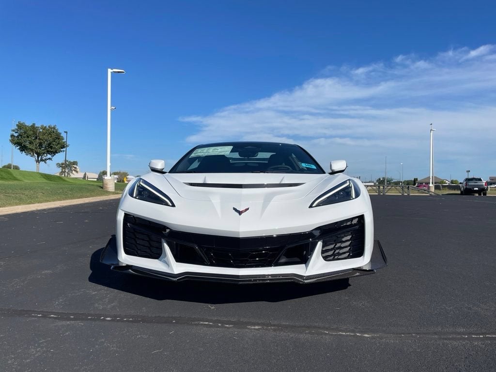 2027 Chevrolet Corvette ZR1 1LZ