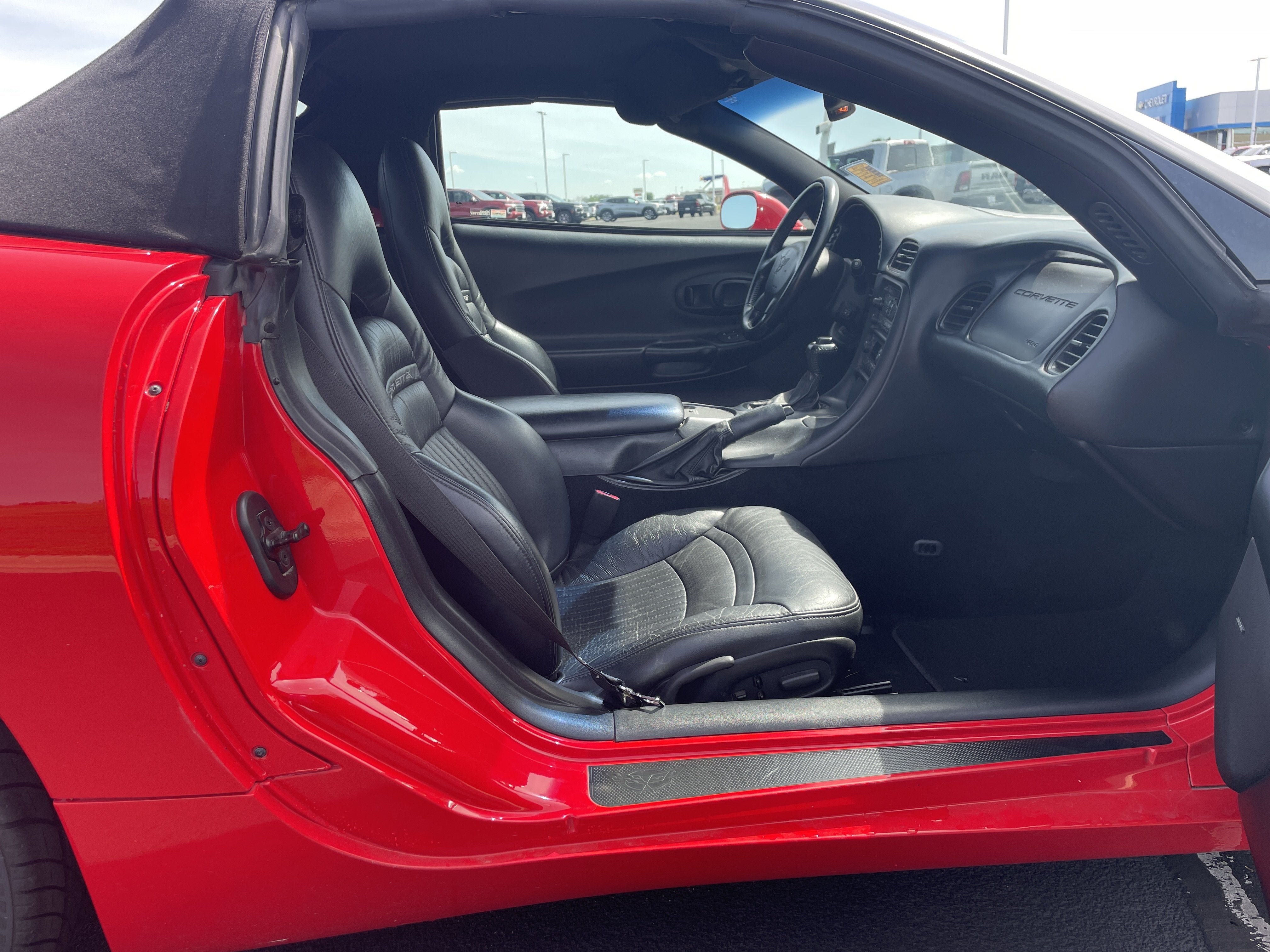 2001 Chevrolet Corvette Base