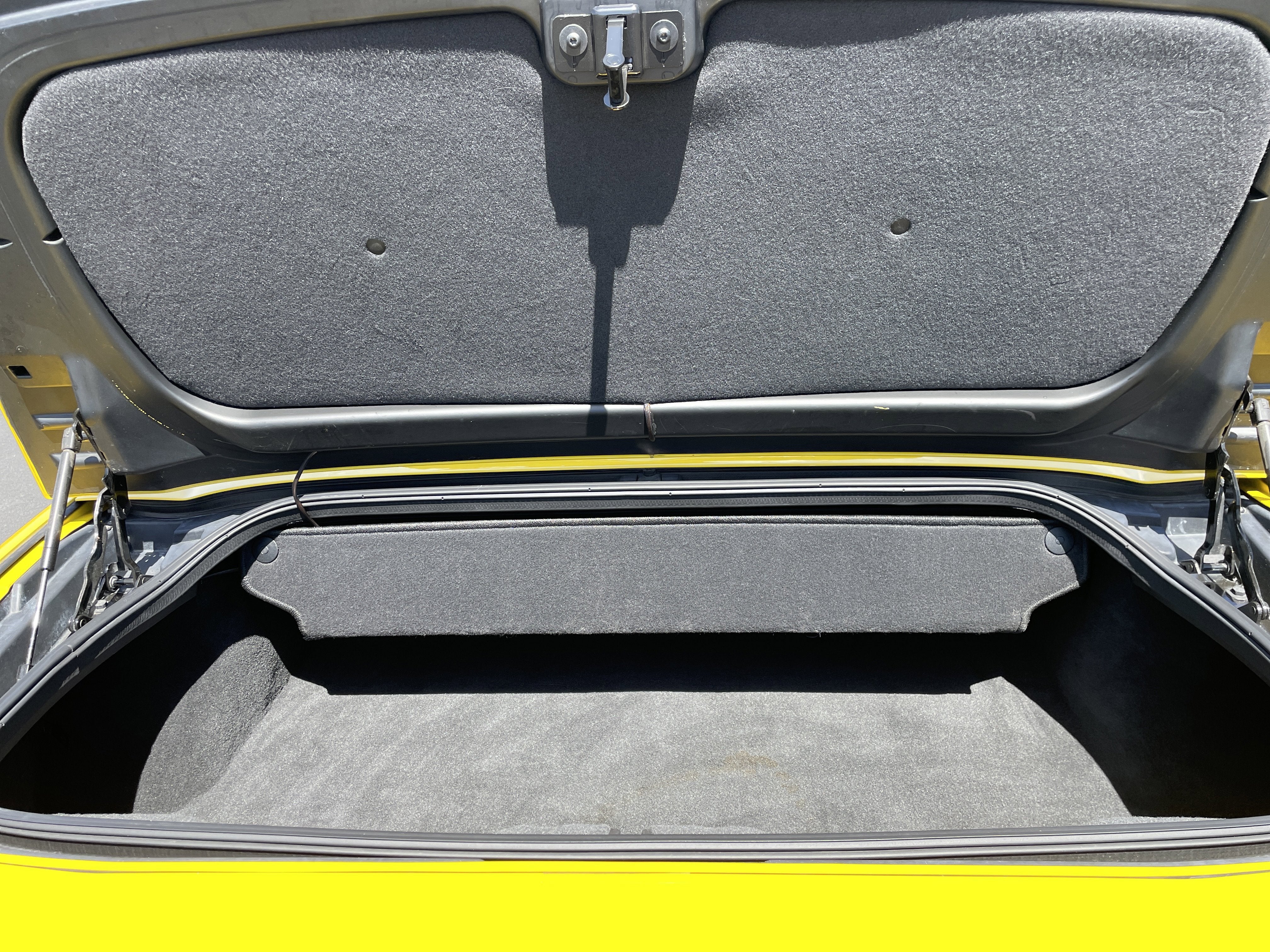 2005 Chevrolet Corvette Base