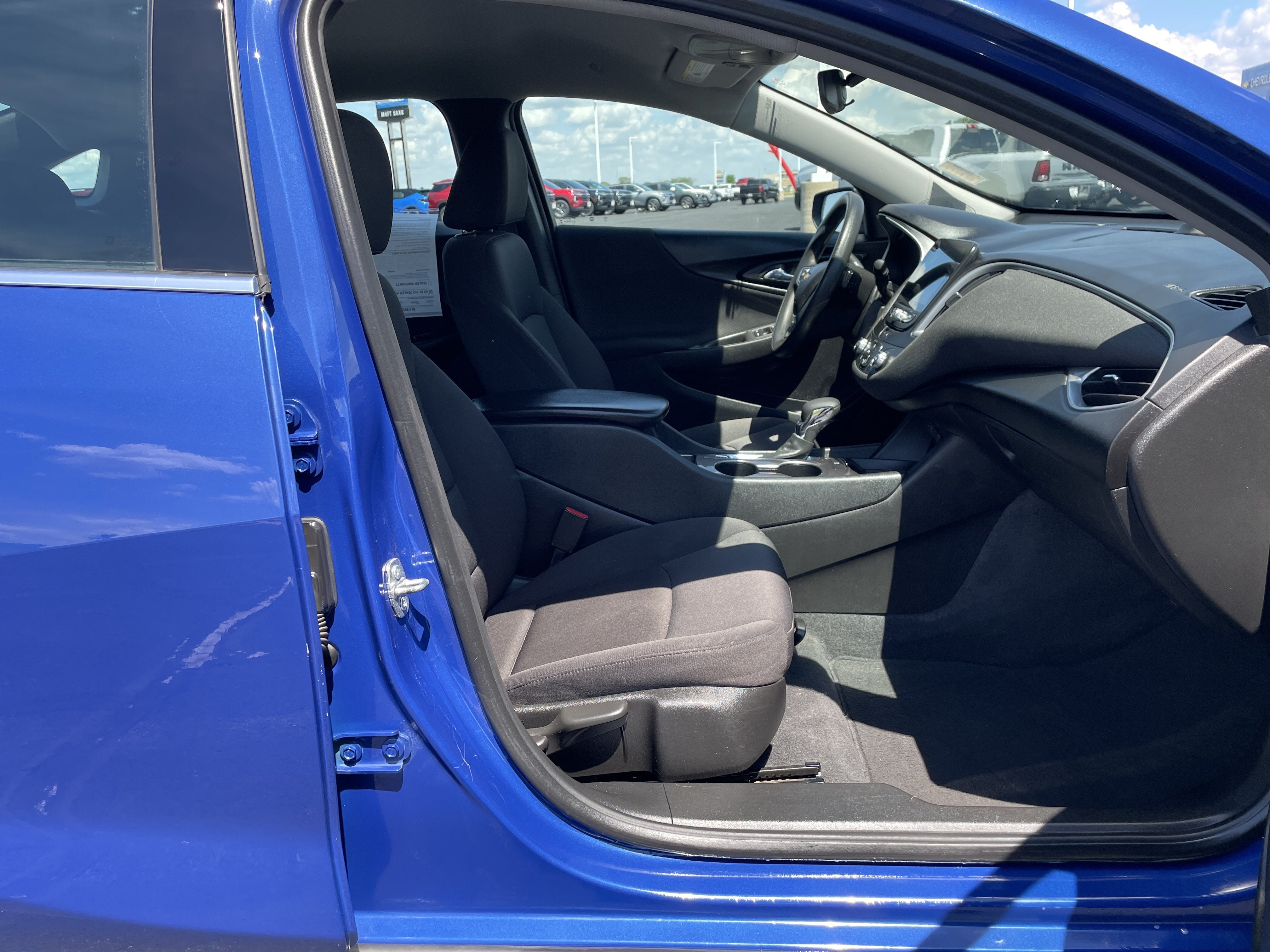 2023 Chevrolet Malibu LS