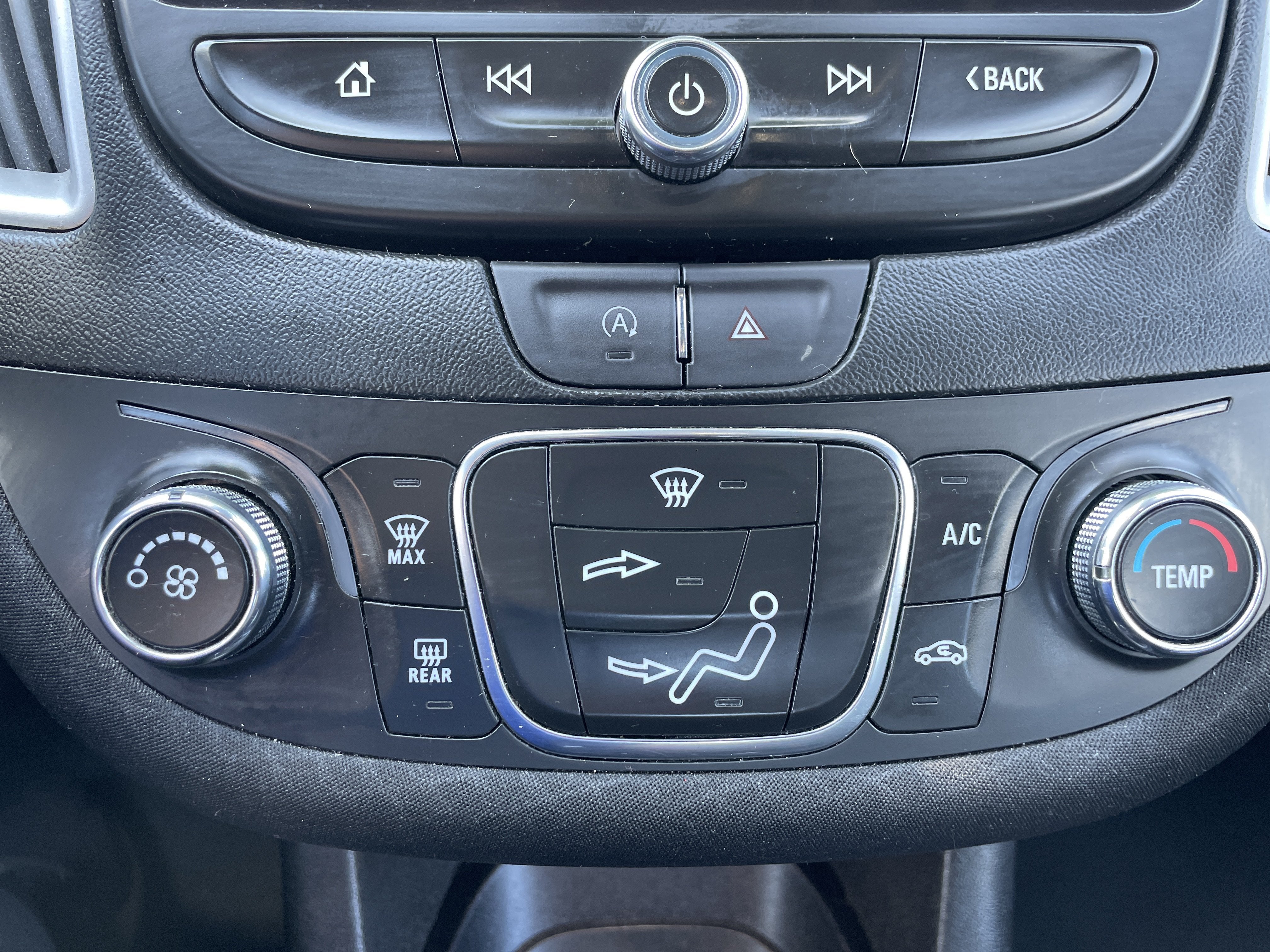 2023 Chevrolet Malibu LS