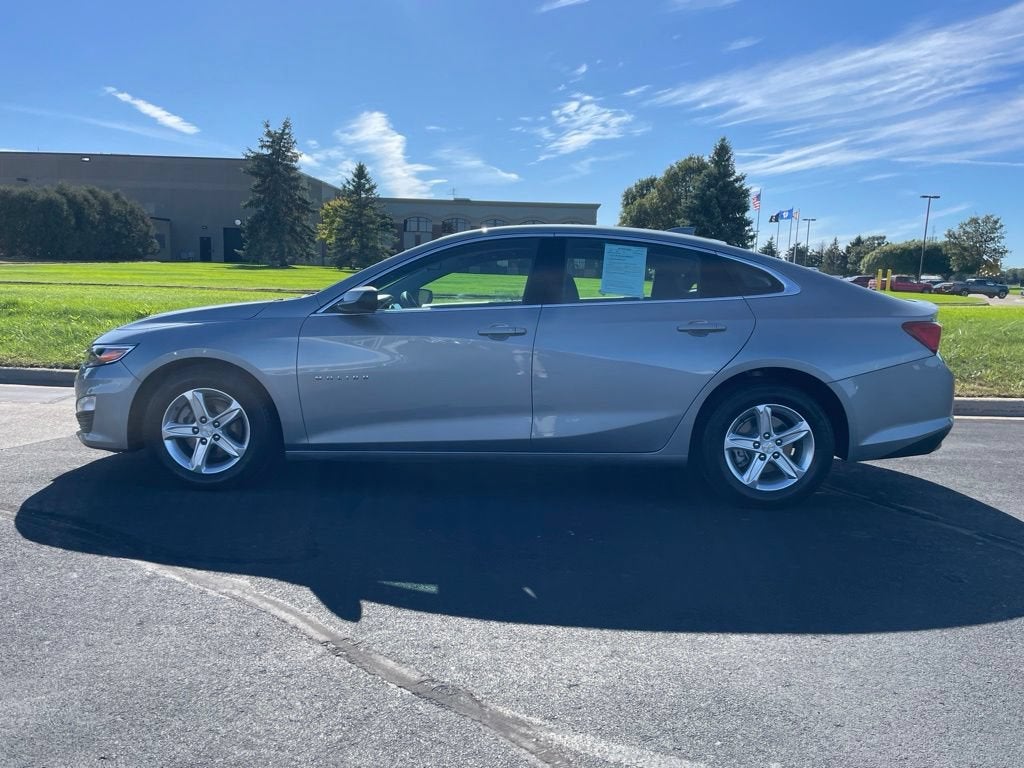 Used 2024 Chevrolet Malibu 1LT with VIN 1G1ZD5ST4RF122797 for sale in Belle Plaine, Minnesota