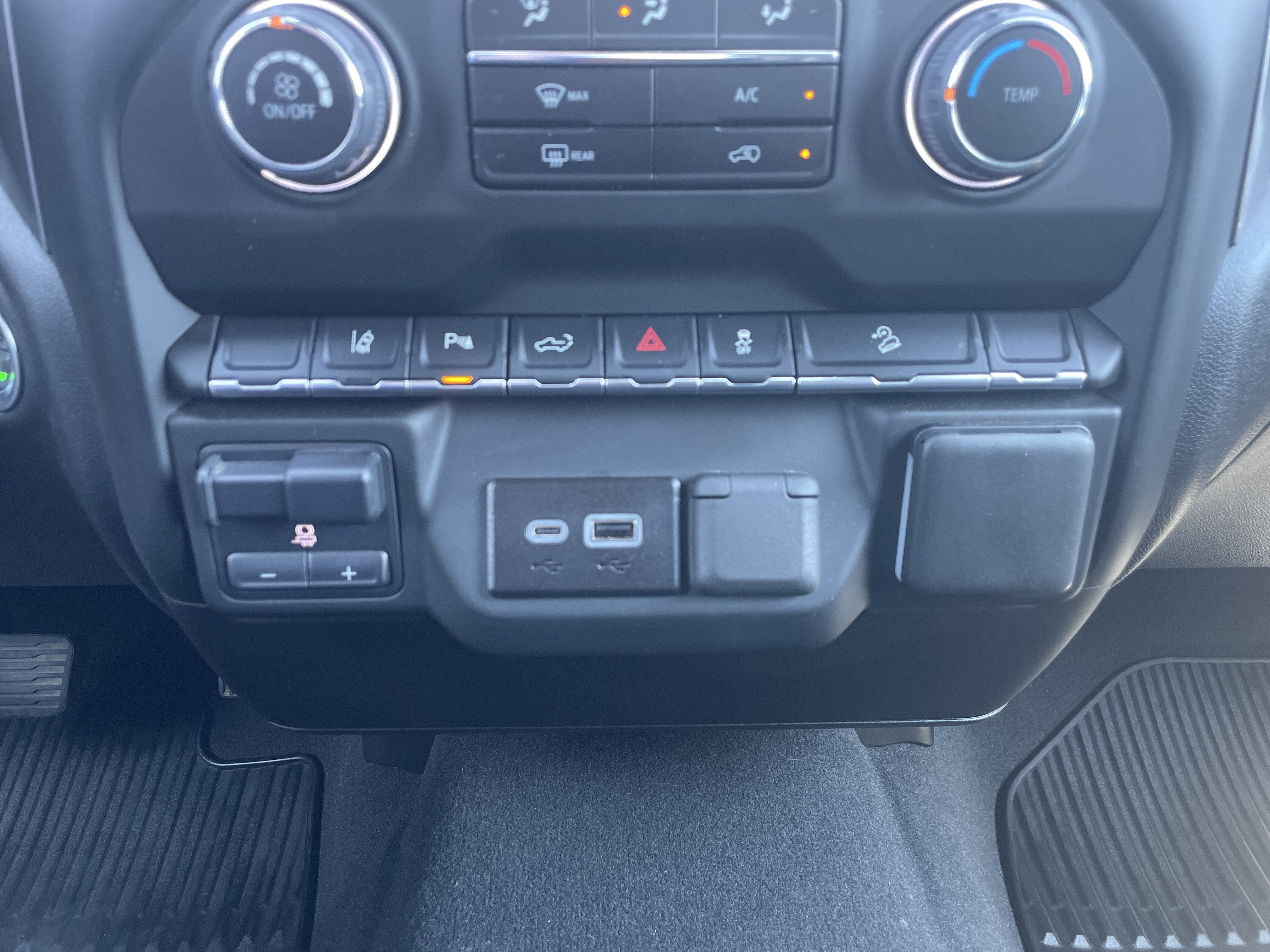 2025 Chevrolet Silverado 2500 HD Custom
