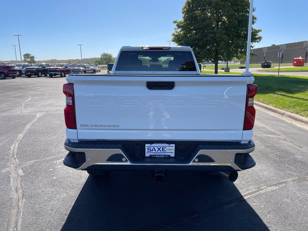 2026 Chevrolet Silverado 3500 HD WT