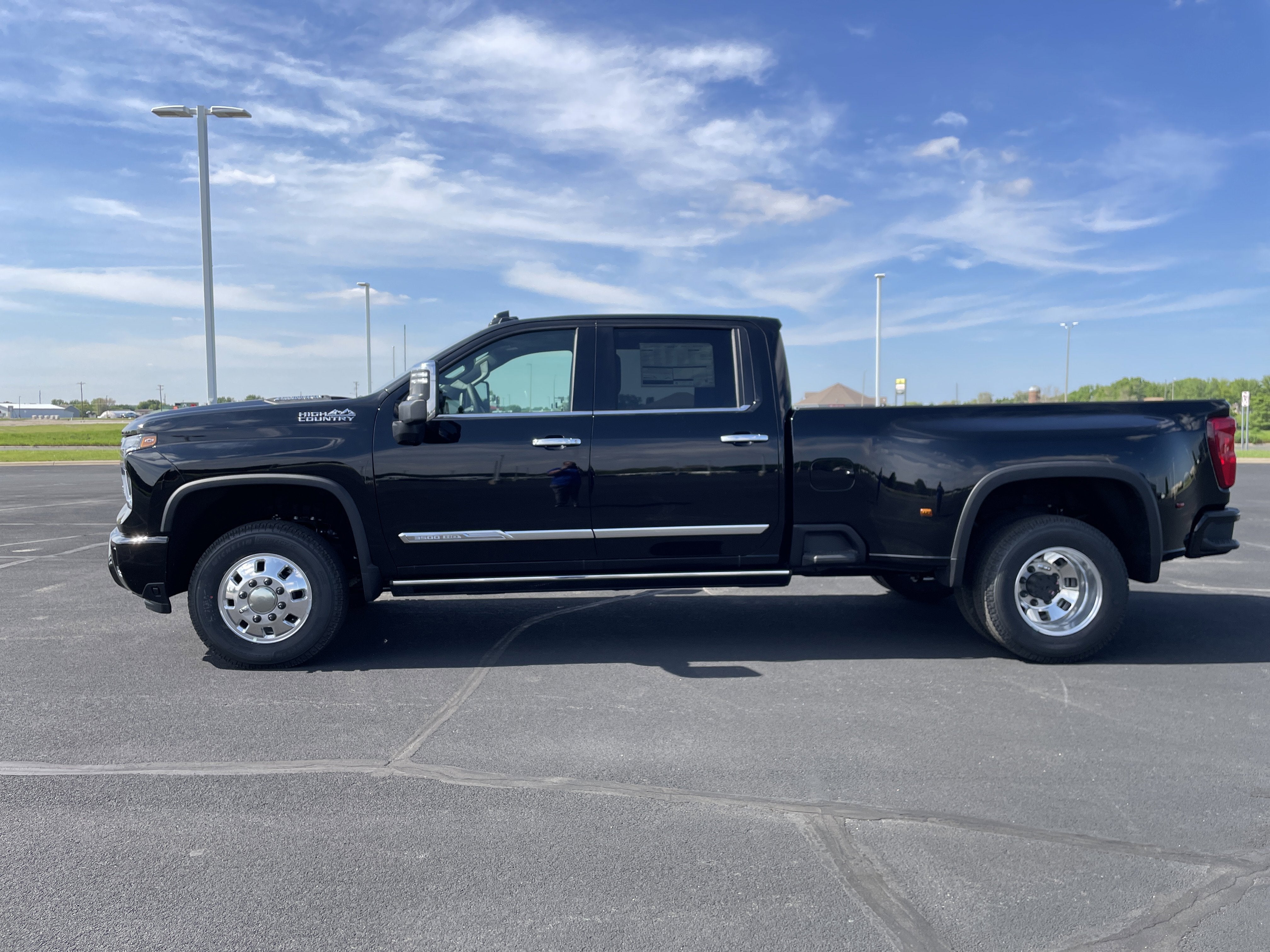 2026 Chevrolet Silverado 3500 HD High Country DRW