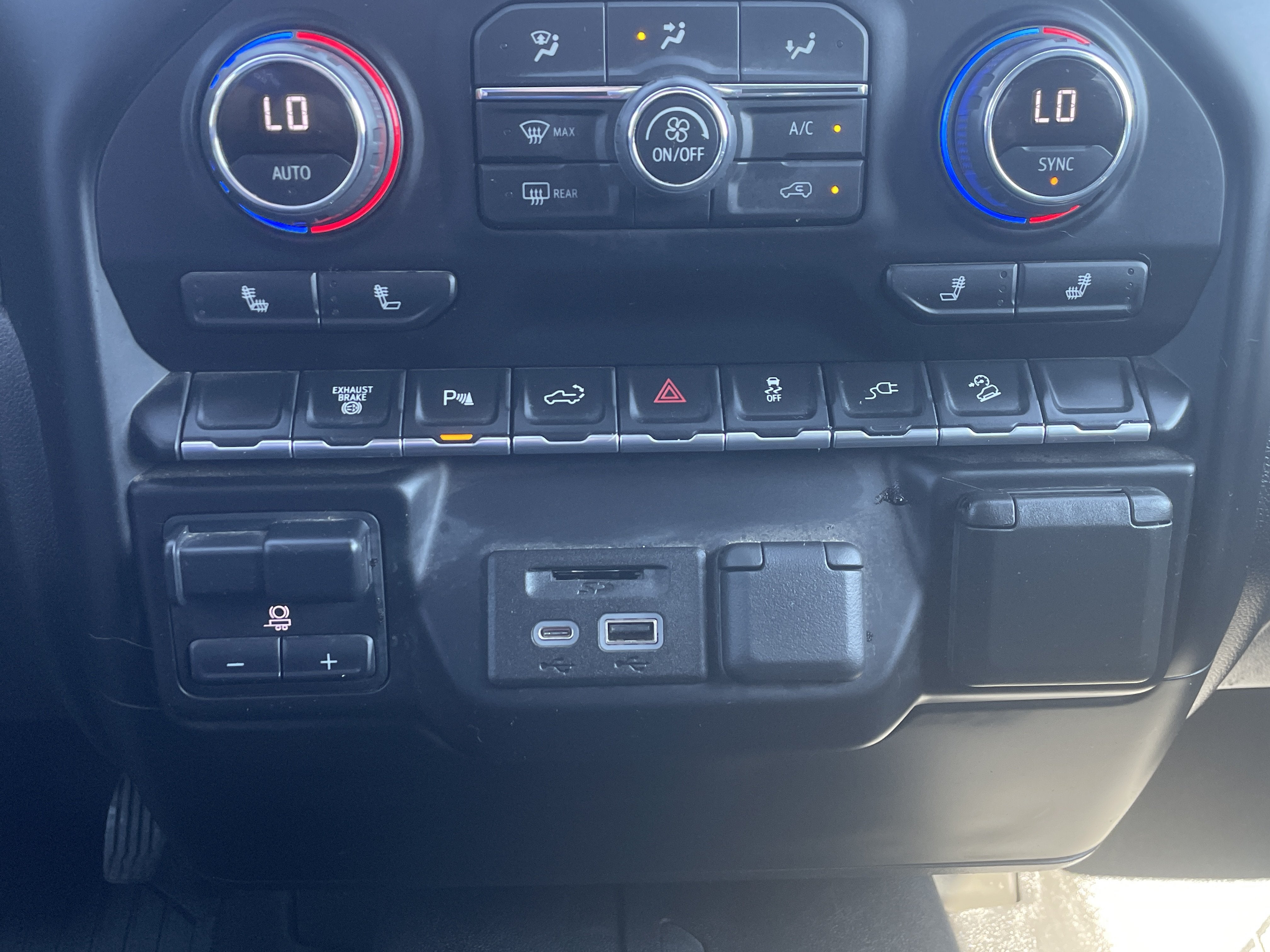 2022 Chevrolet Silverado 3500 HD LT