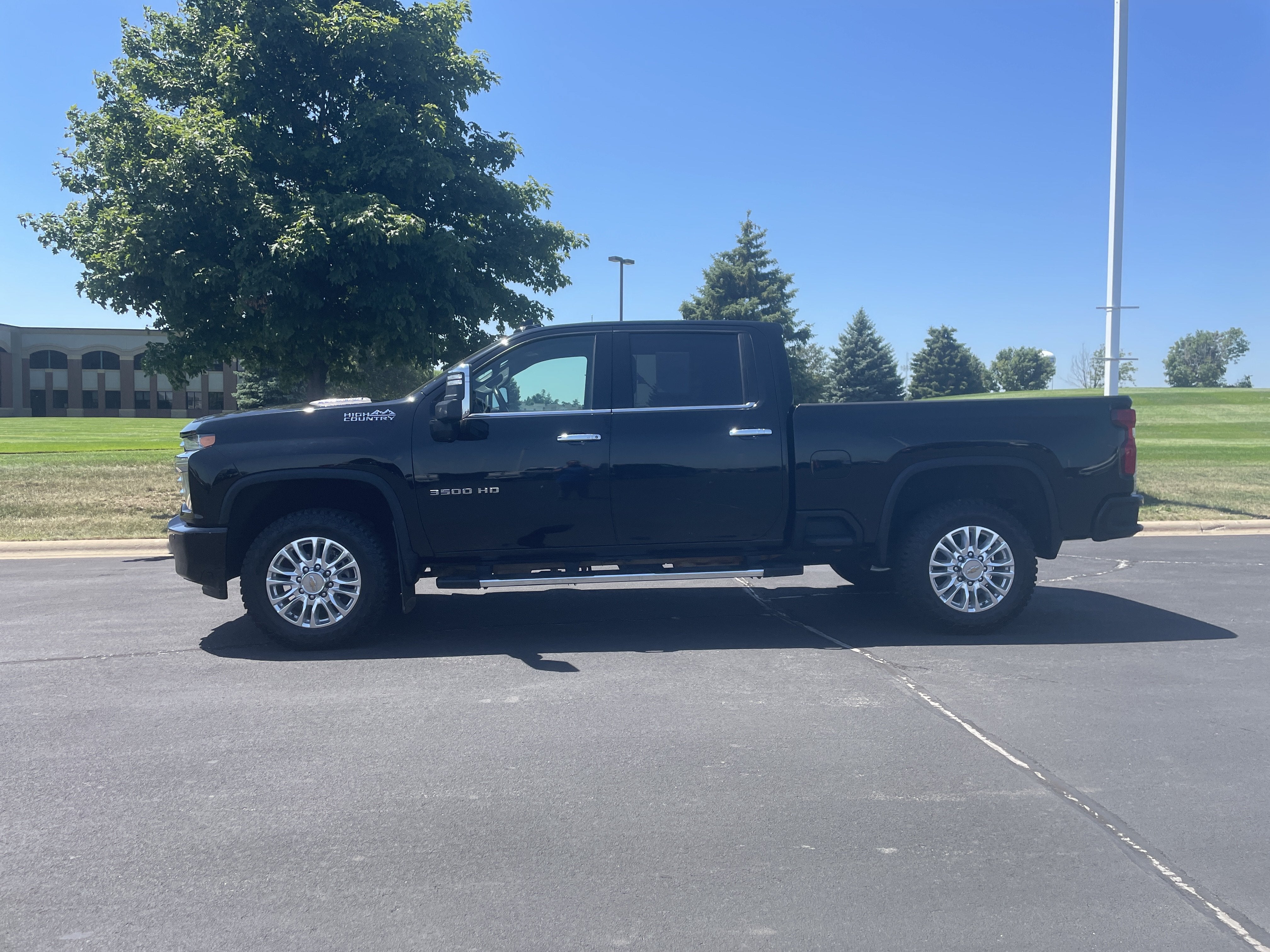 2022 Chevrolet Silverado 3500 HD High Country
