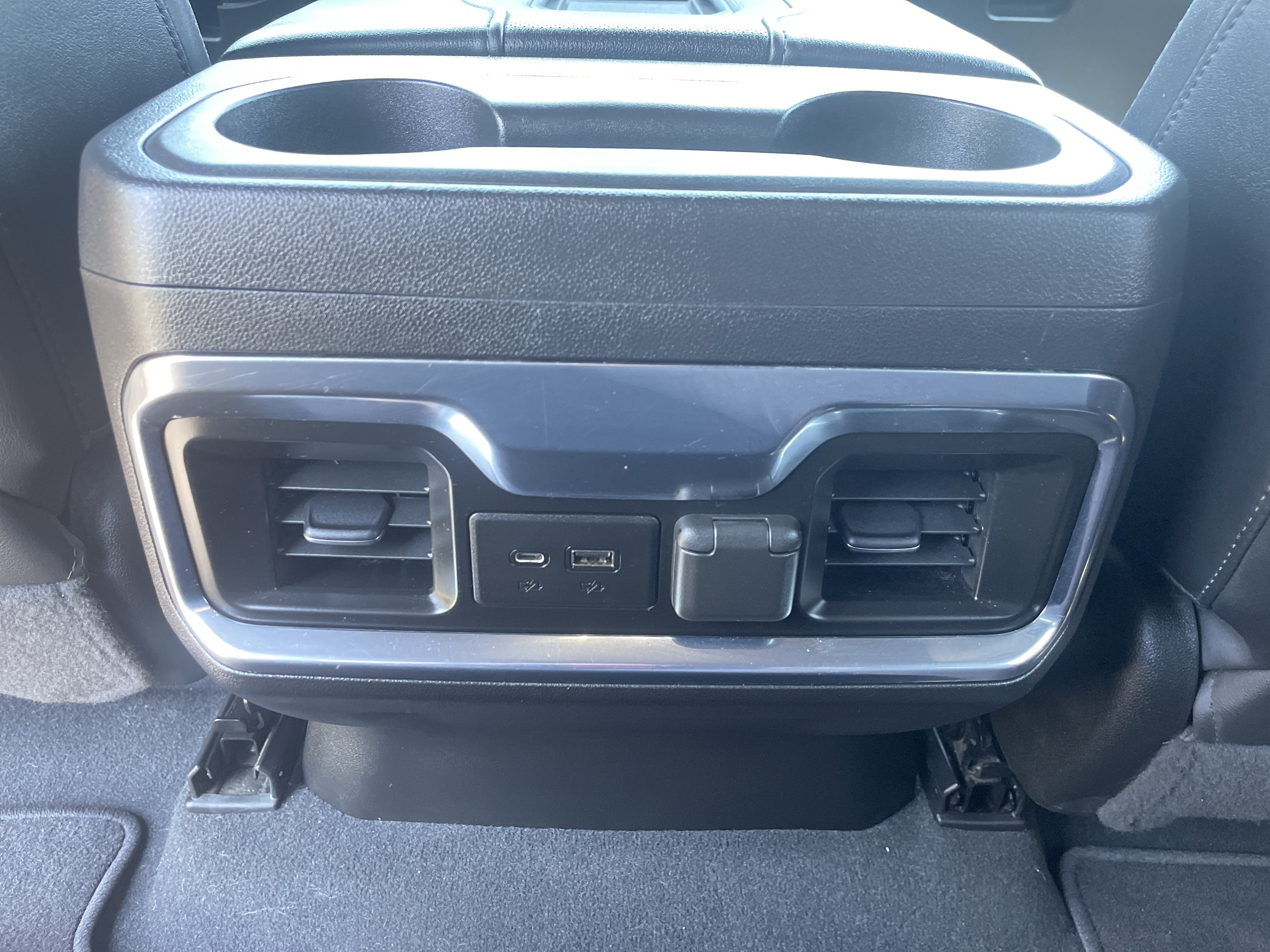 2022 Chevrolet Silverado 3500 HD High Country