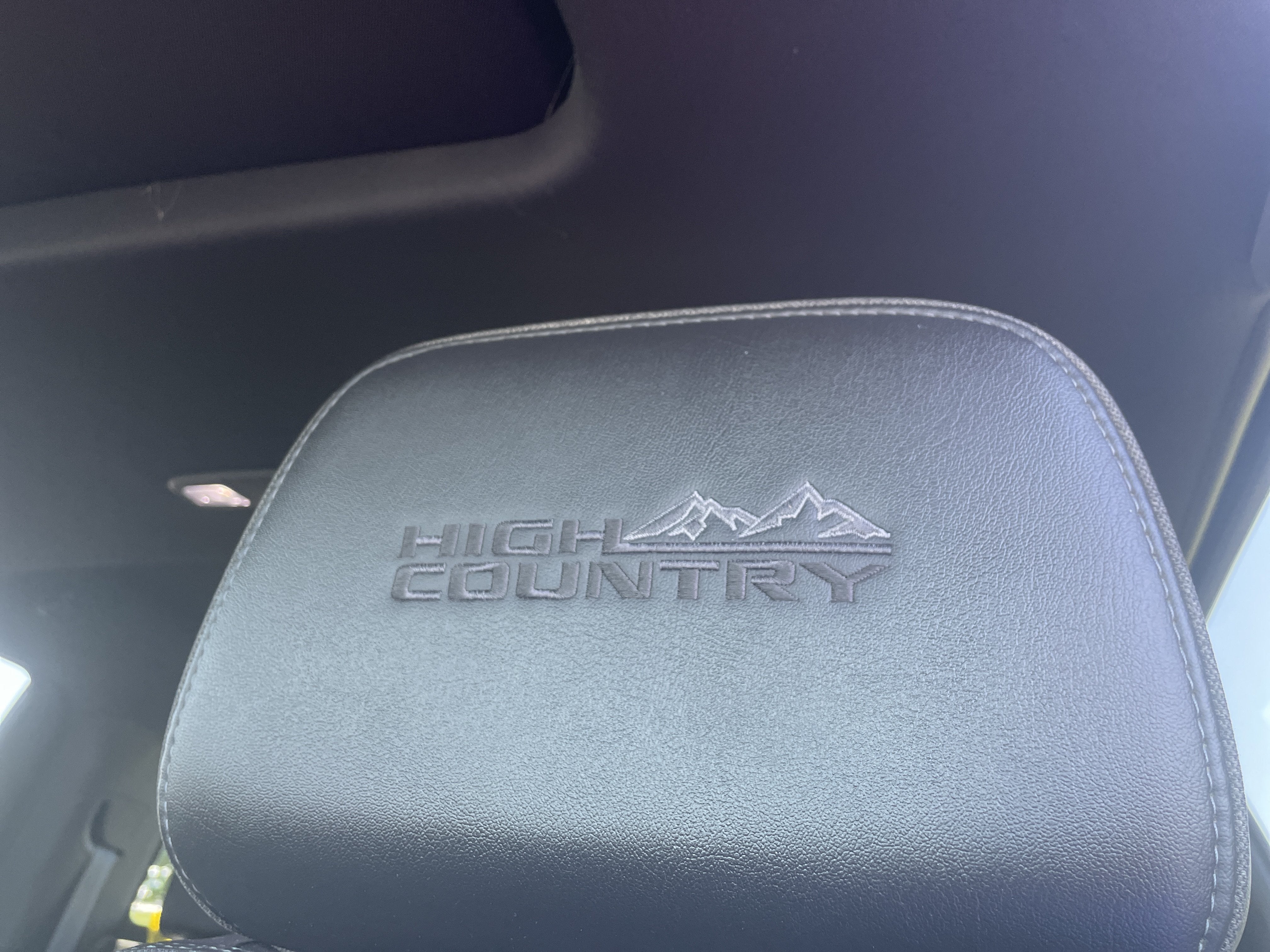 2022 Chevrolet Silverado 3500 HD High Country