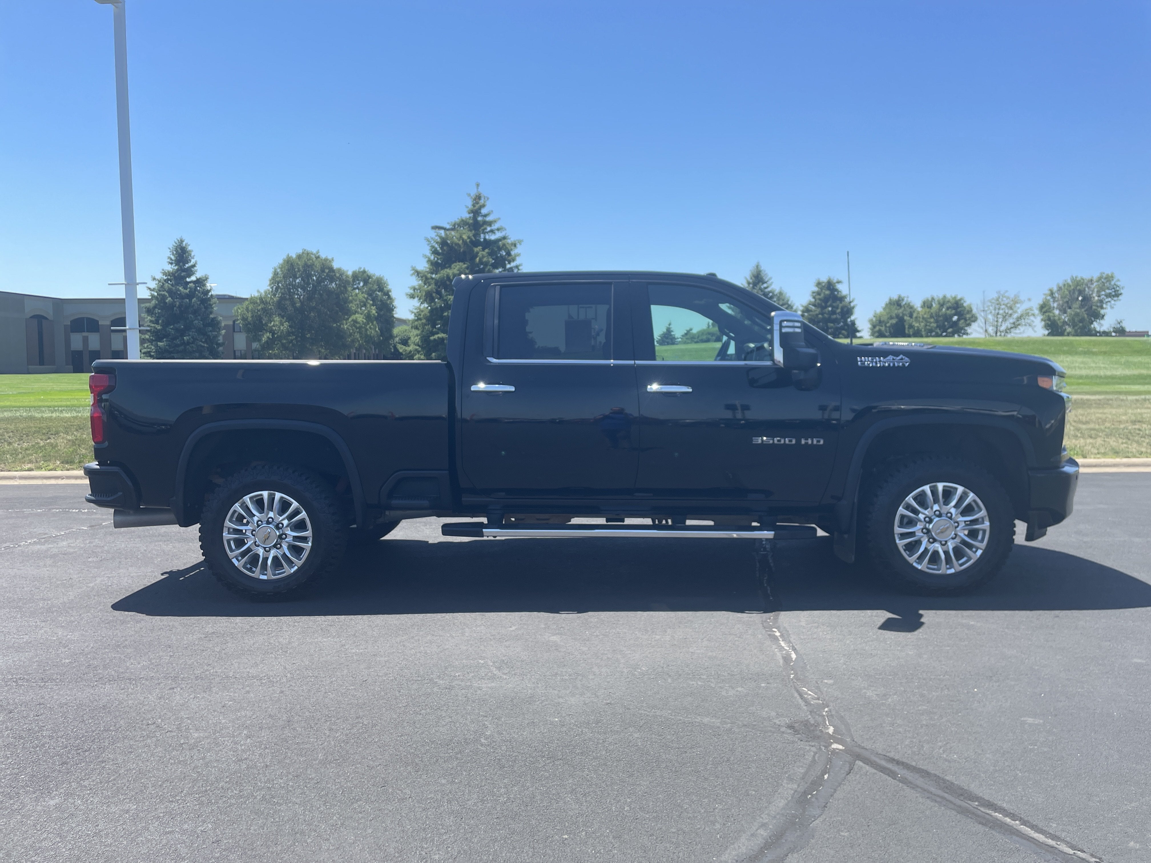 2022 Chevrolet Silverado 3500 HD High Country