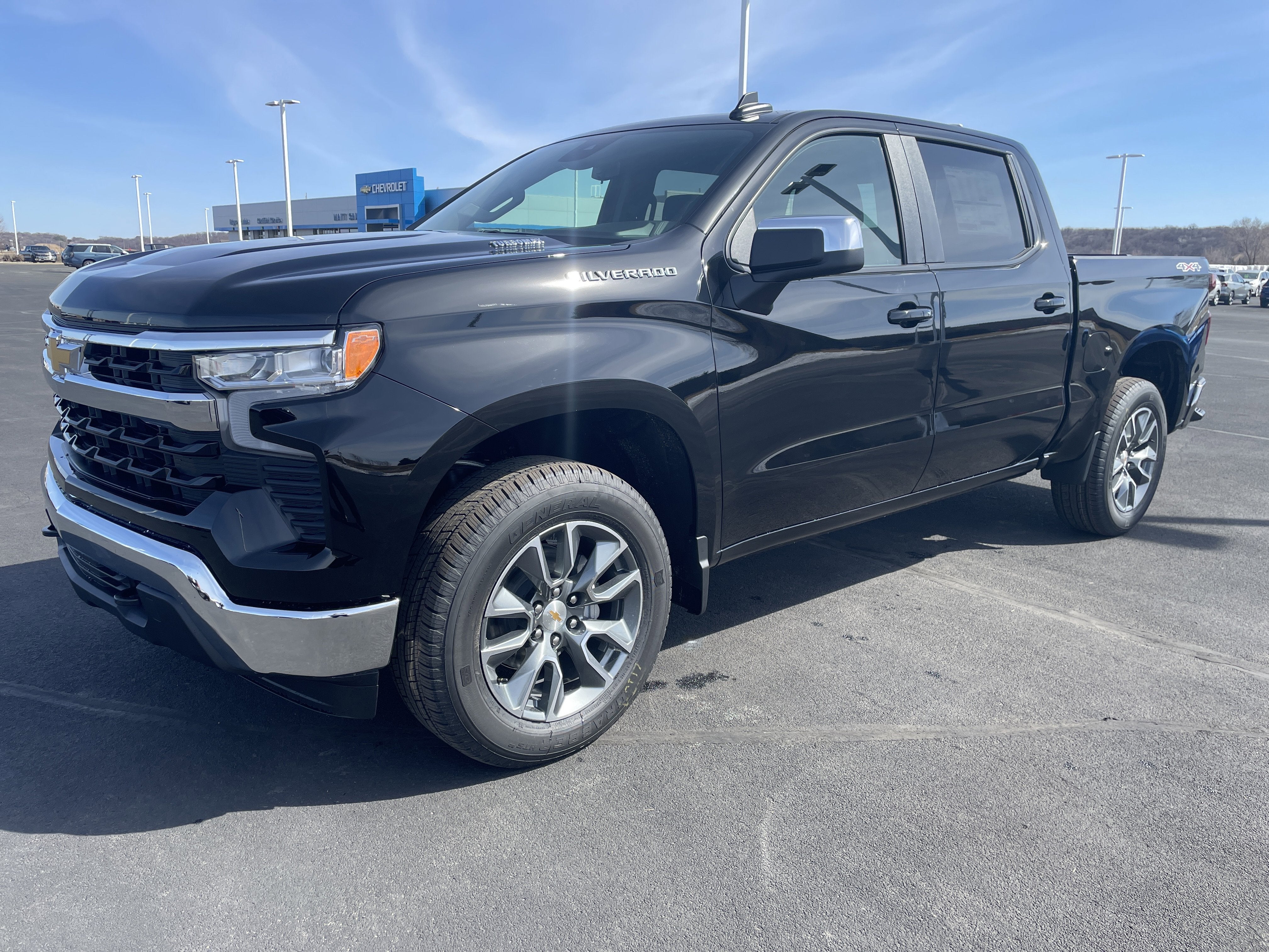 2026 Chevrolet Silverado 1500 LT (2FL)