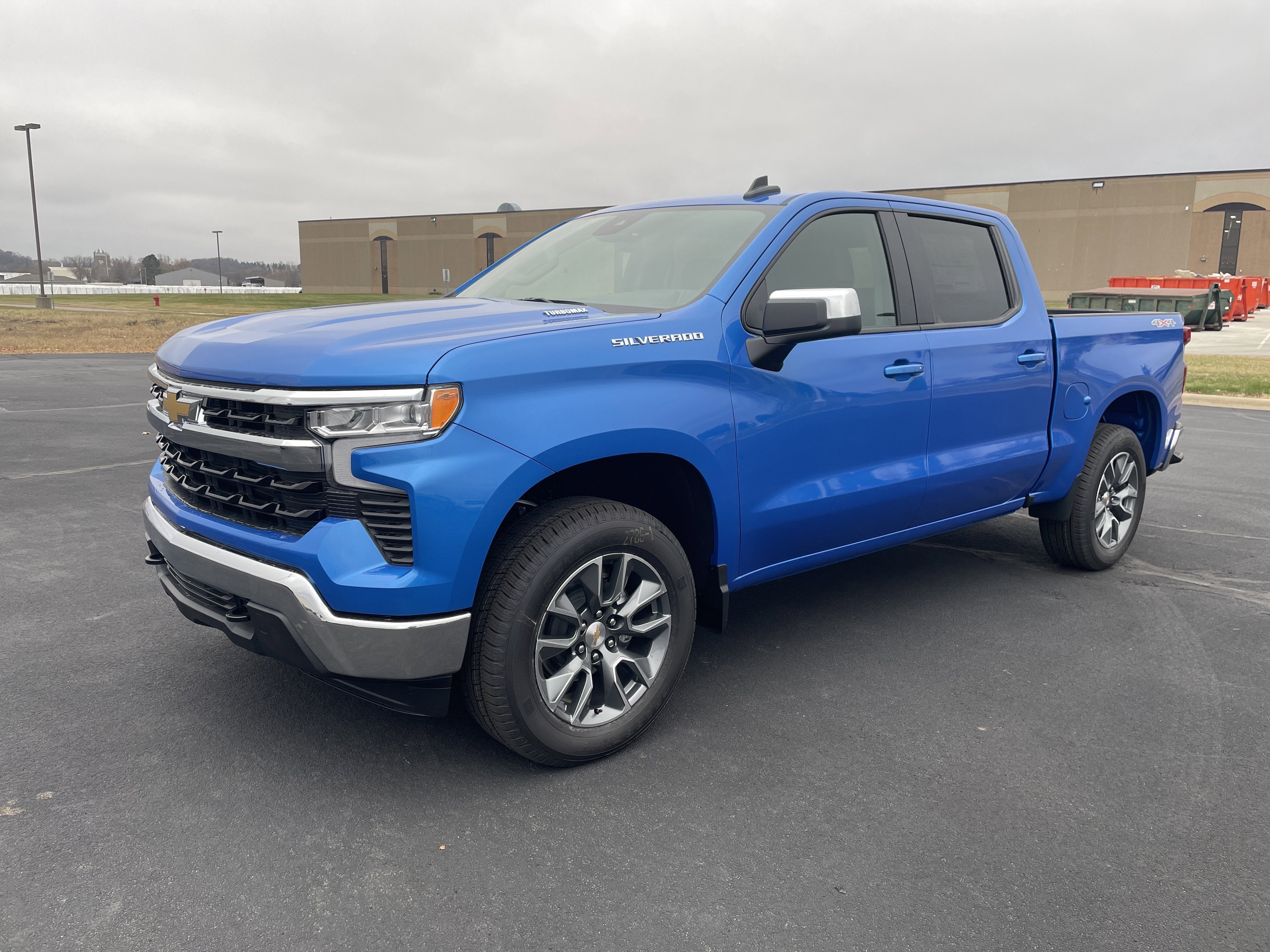 2026 Chevrolet Silverado 1500 LT (2FL)