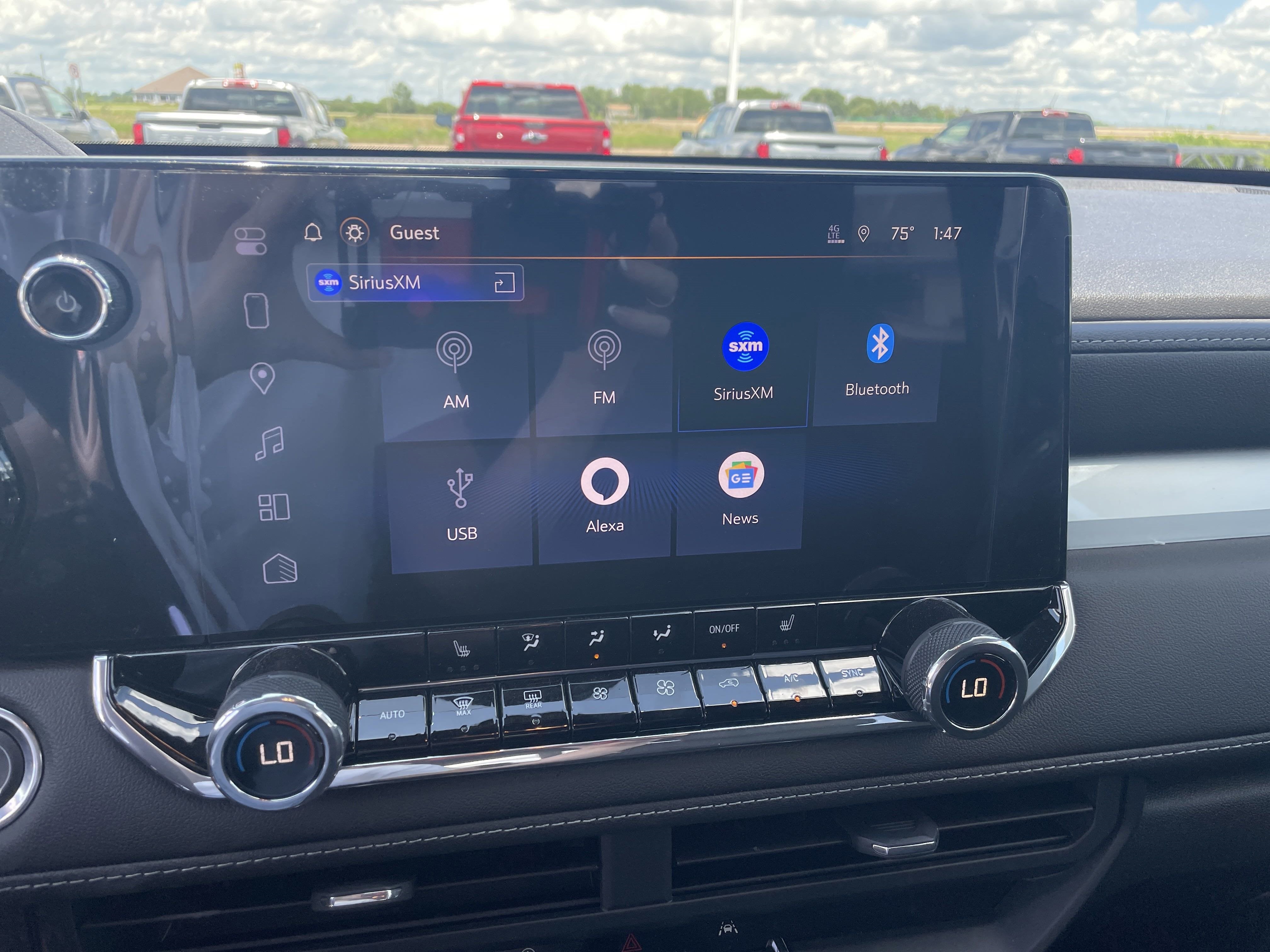 2025 Chevrolet Colorado WT/LT