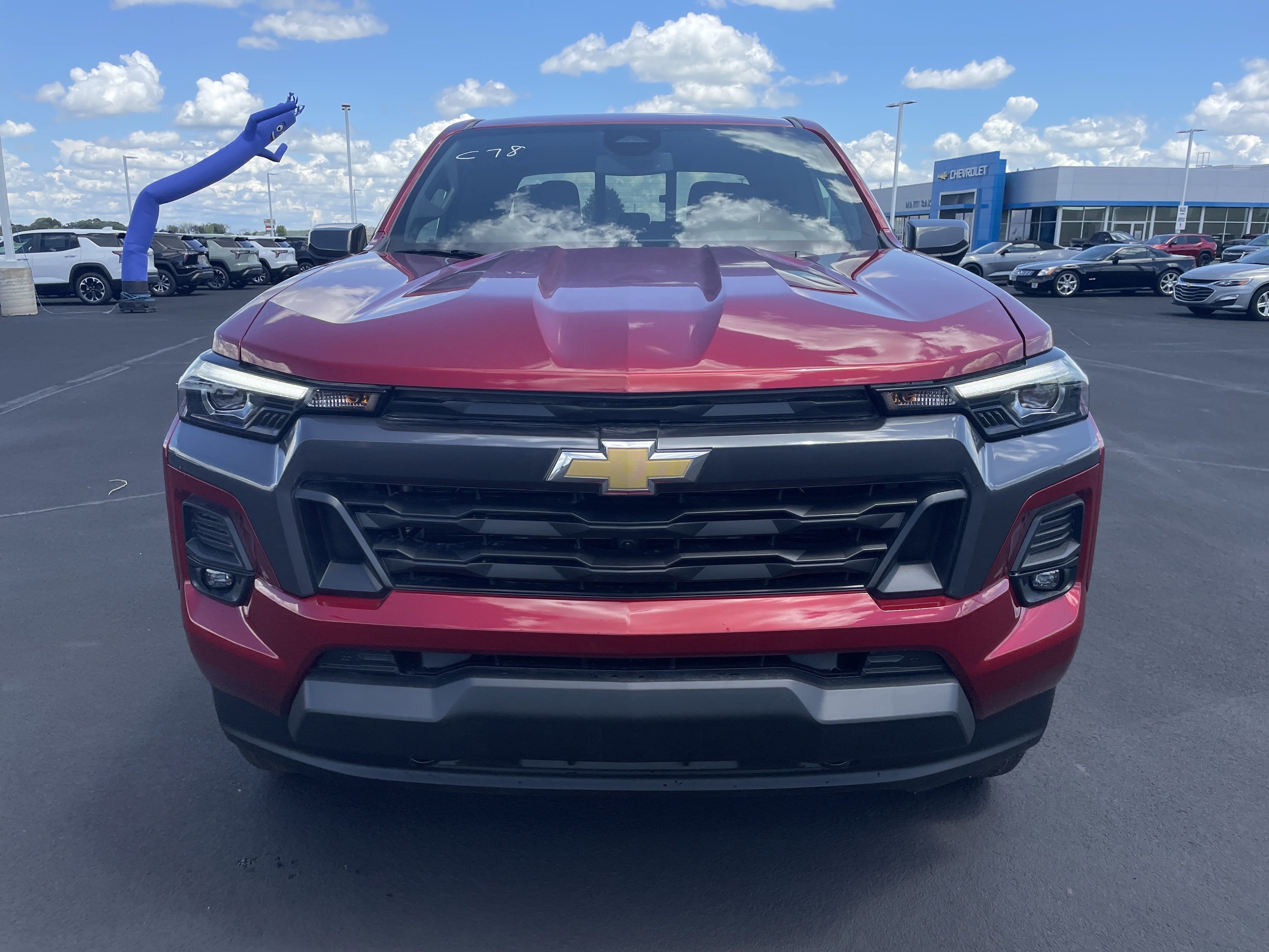 2025 Chevrolet Colorado WT/LT