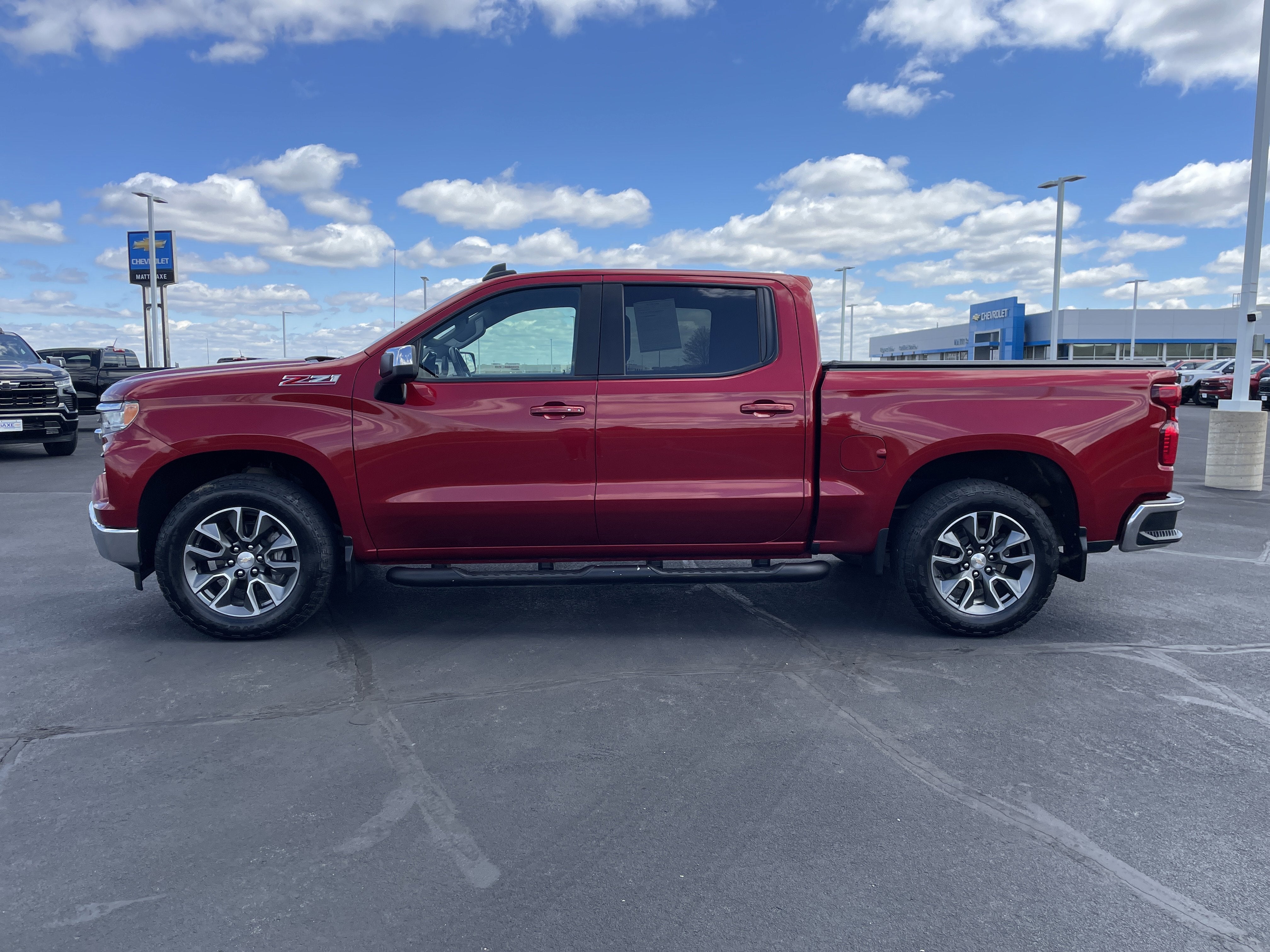 2023 Chevrolet Silverado 1500 LT