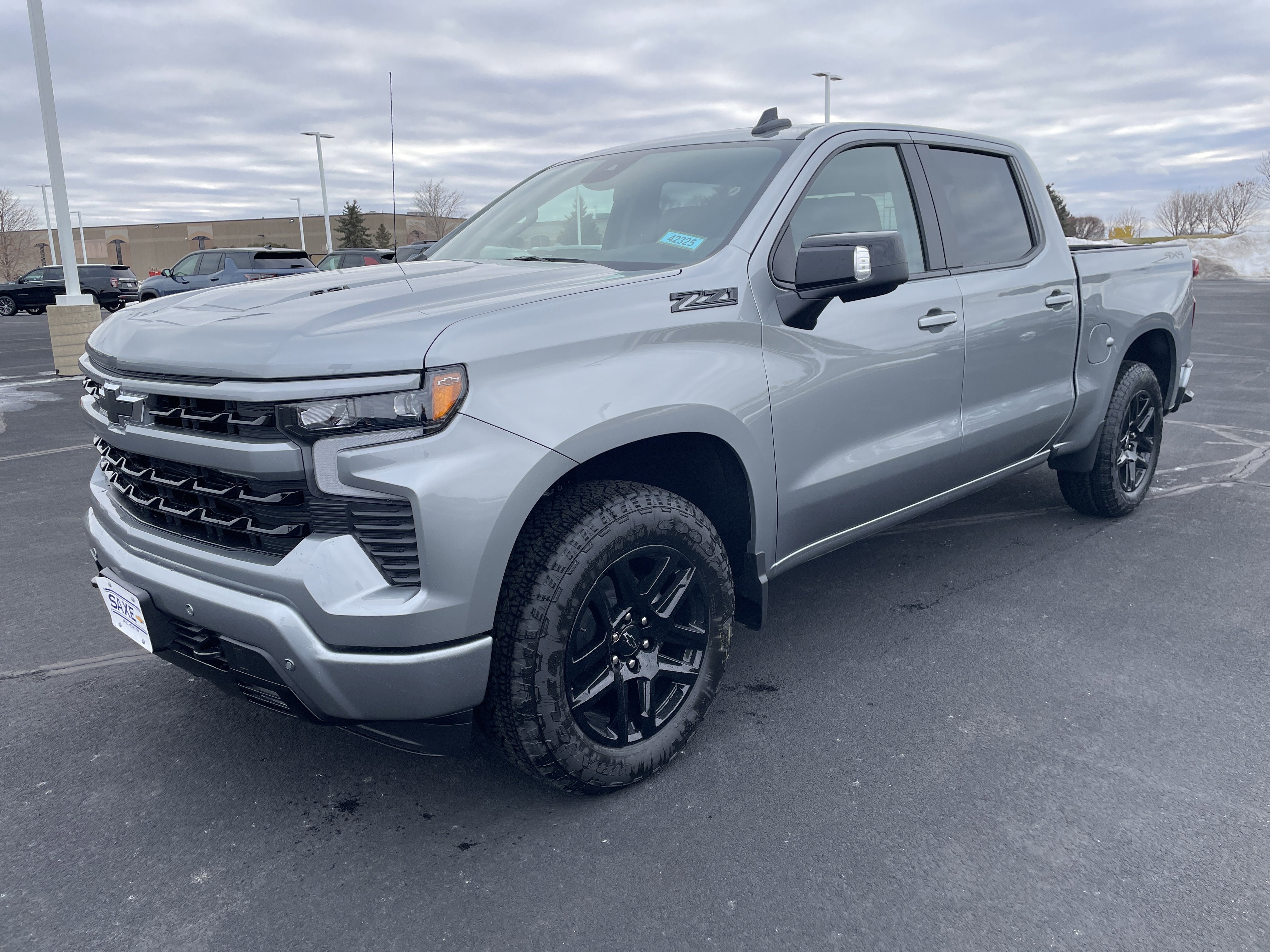 2026 Chevrolet Silverado Base's photo