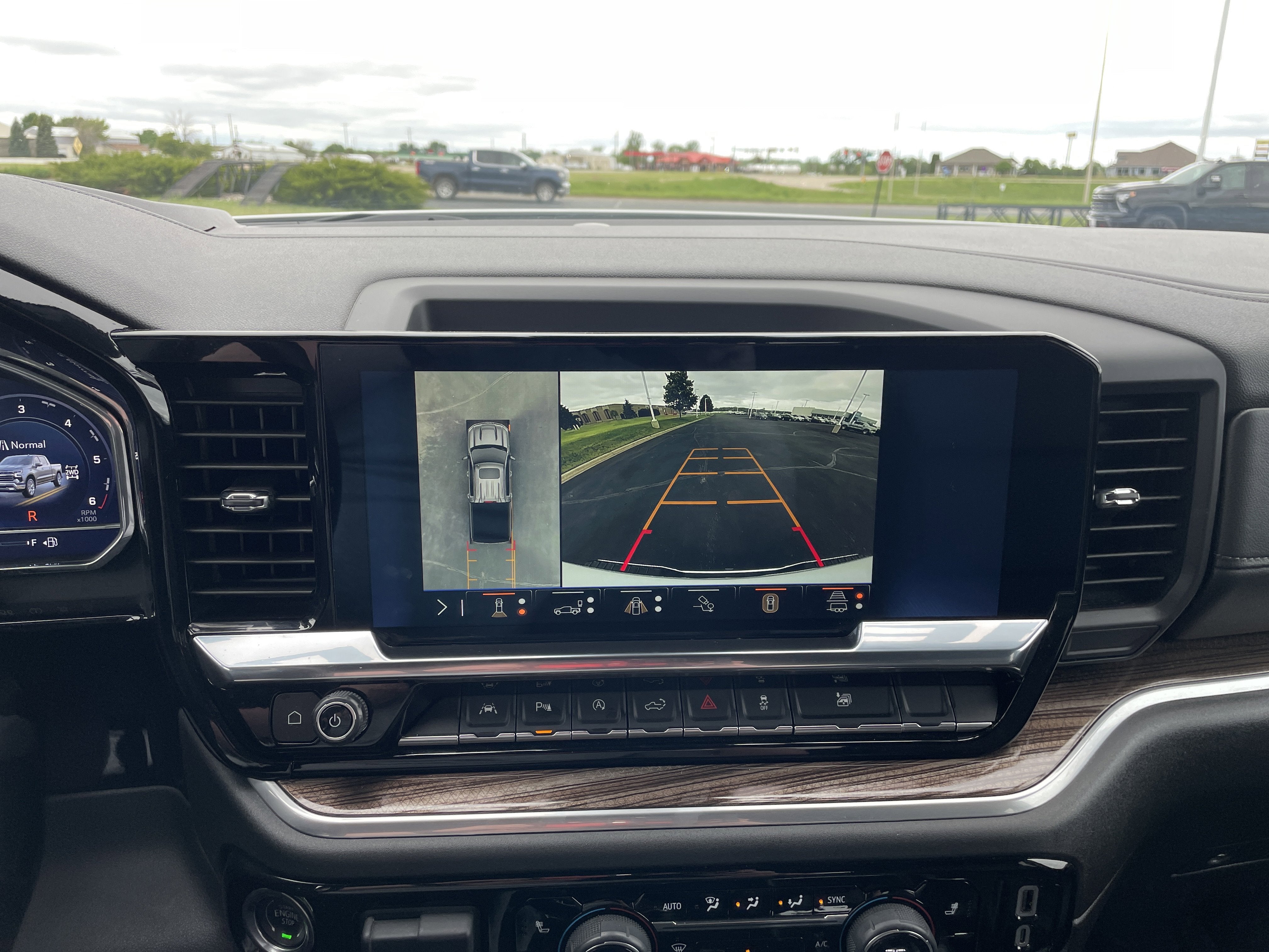 2025 Chevrolet Silverado 1500 RST