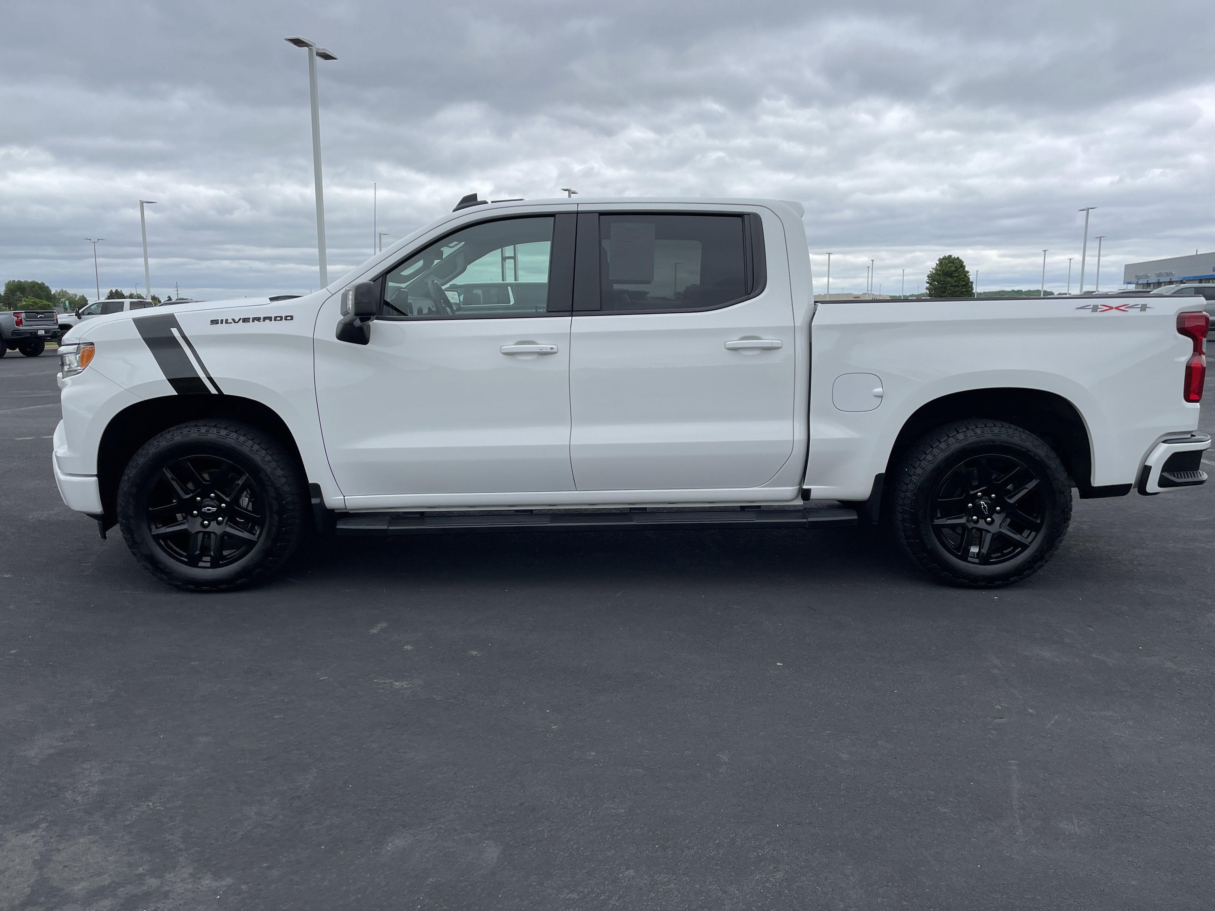Used 2025 Chevrolet Silverado 1500 RST with VIN 1GCUKEEL5SZ178416 for sale in Belle Plaine, Minnesota