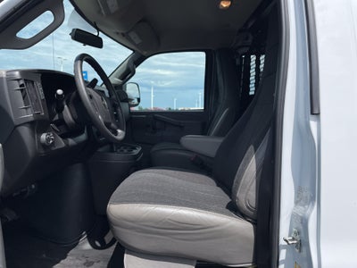 2024 Chevrolet Express Cargo 2500 WT