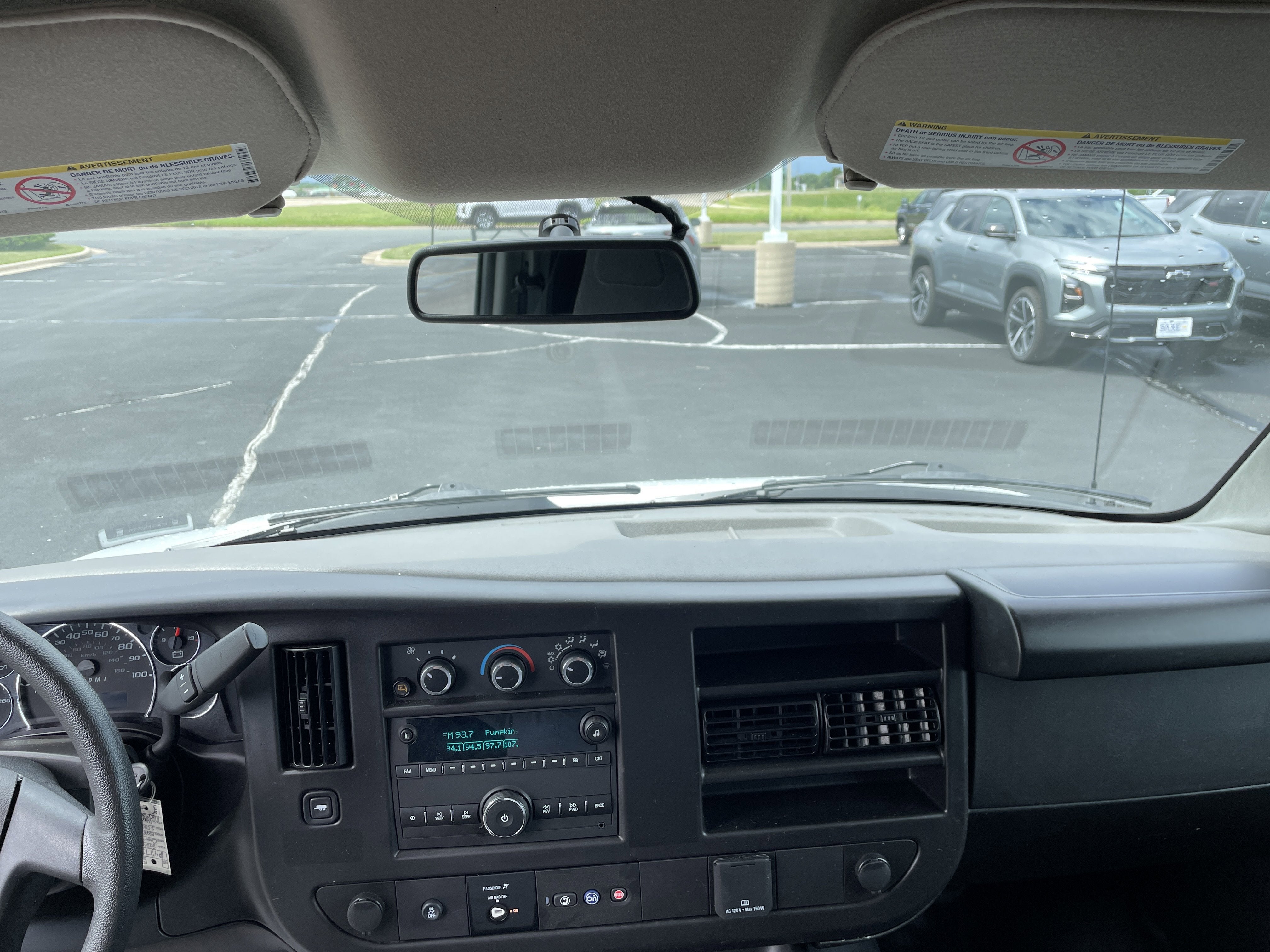 2024 Chevrolet Express Cargo 2500 WT