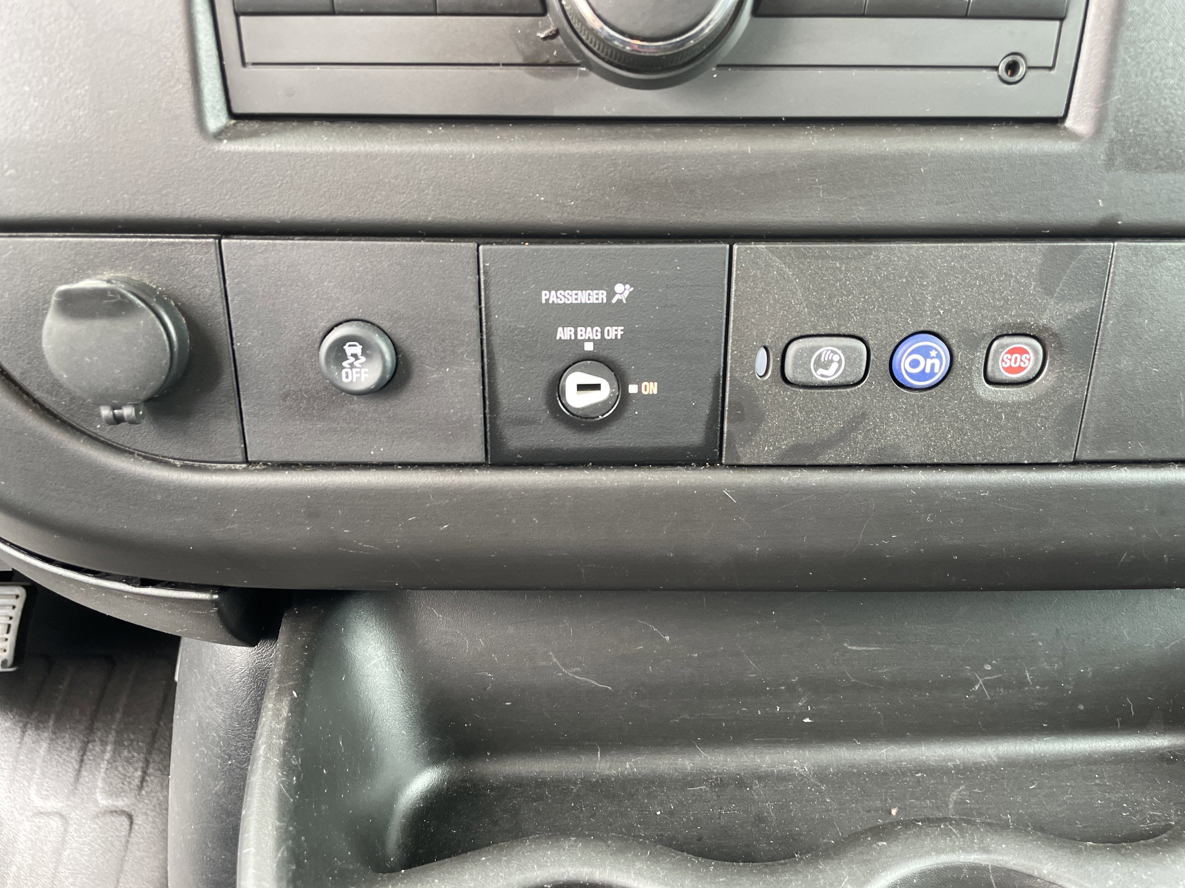 2024 Chevrolet Express Cargo 2500 WT