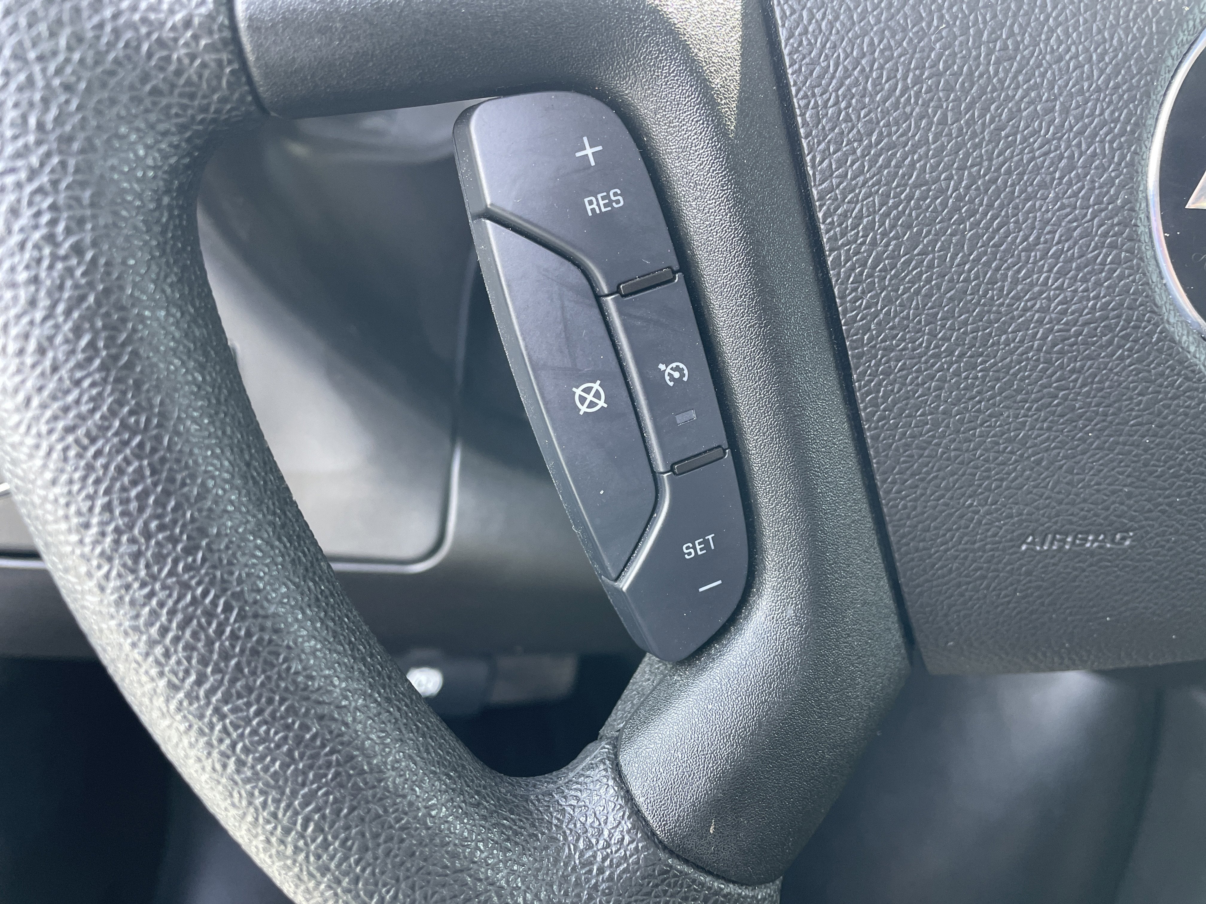 2024 Chevrolet Express Cargo Work Van - Photo 28