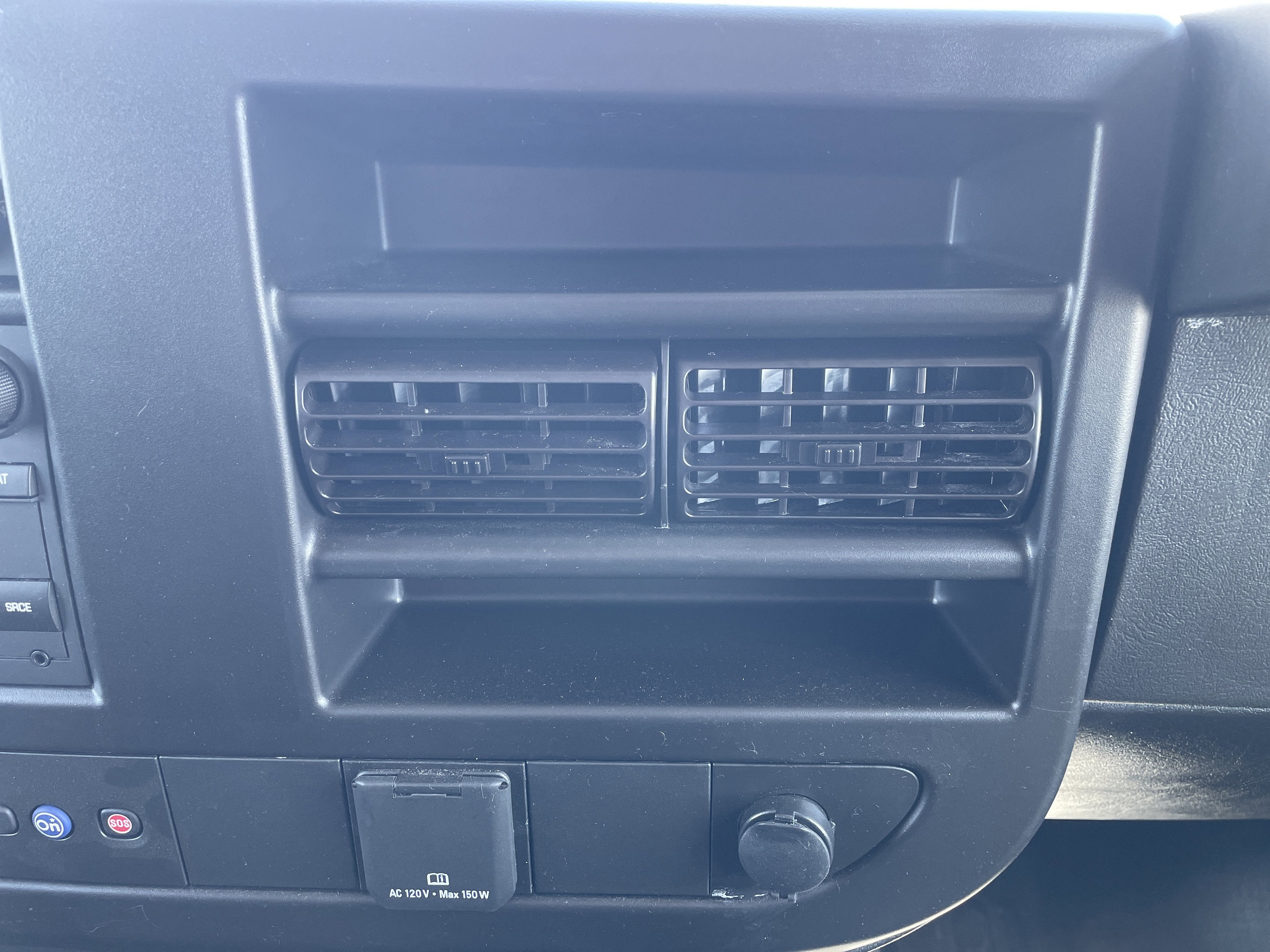 2024 Chevrolet Express Cargo 2500 WT