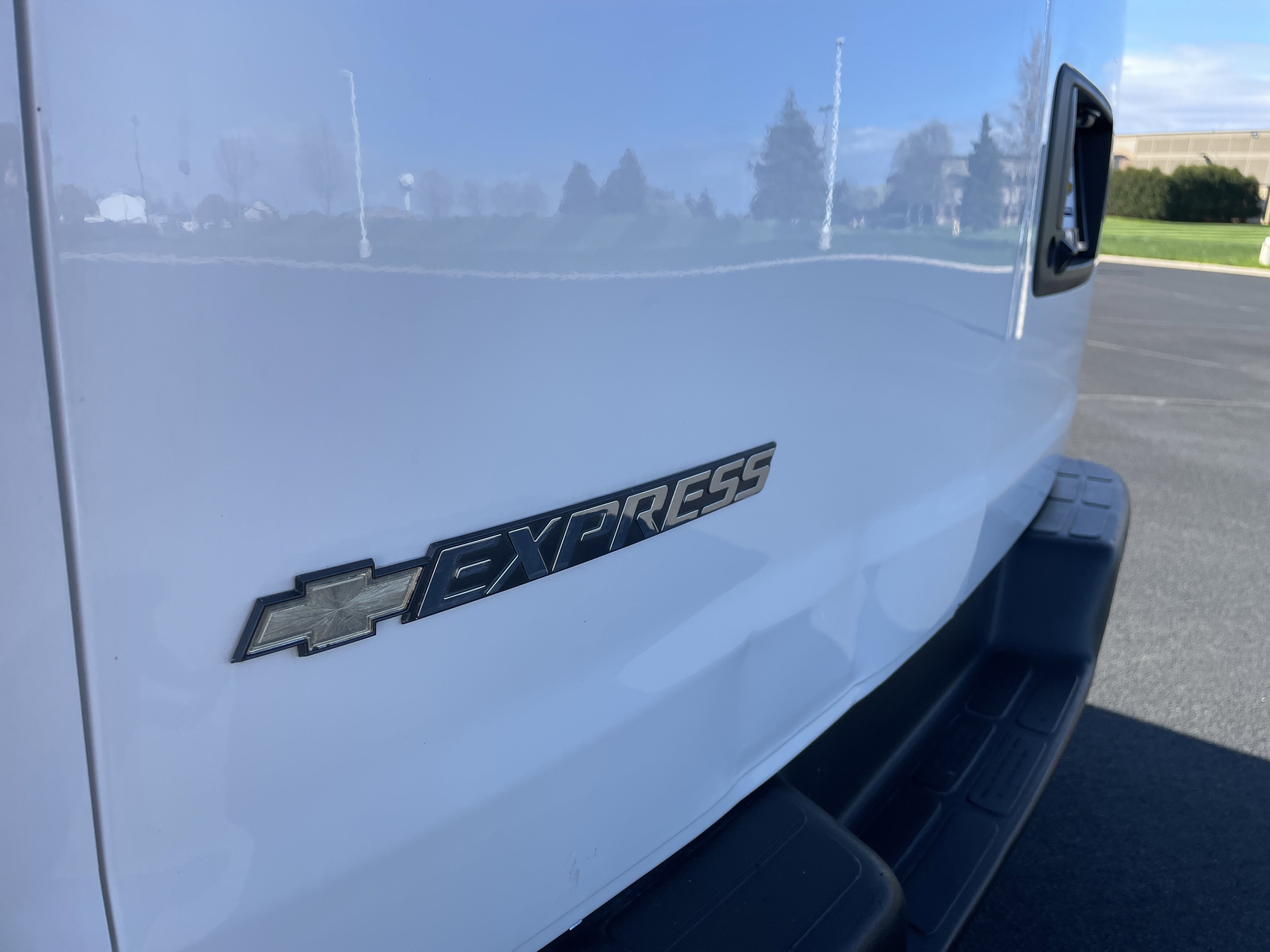 2019 Chevrolet Express Cargo 2500 Base