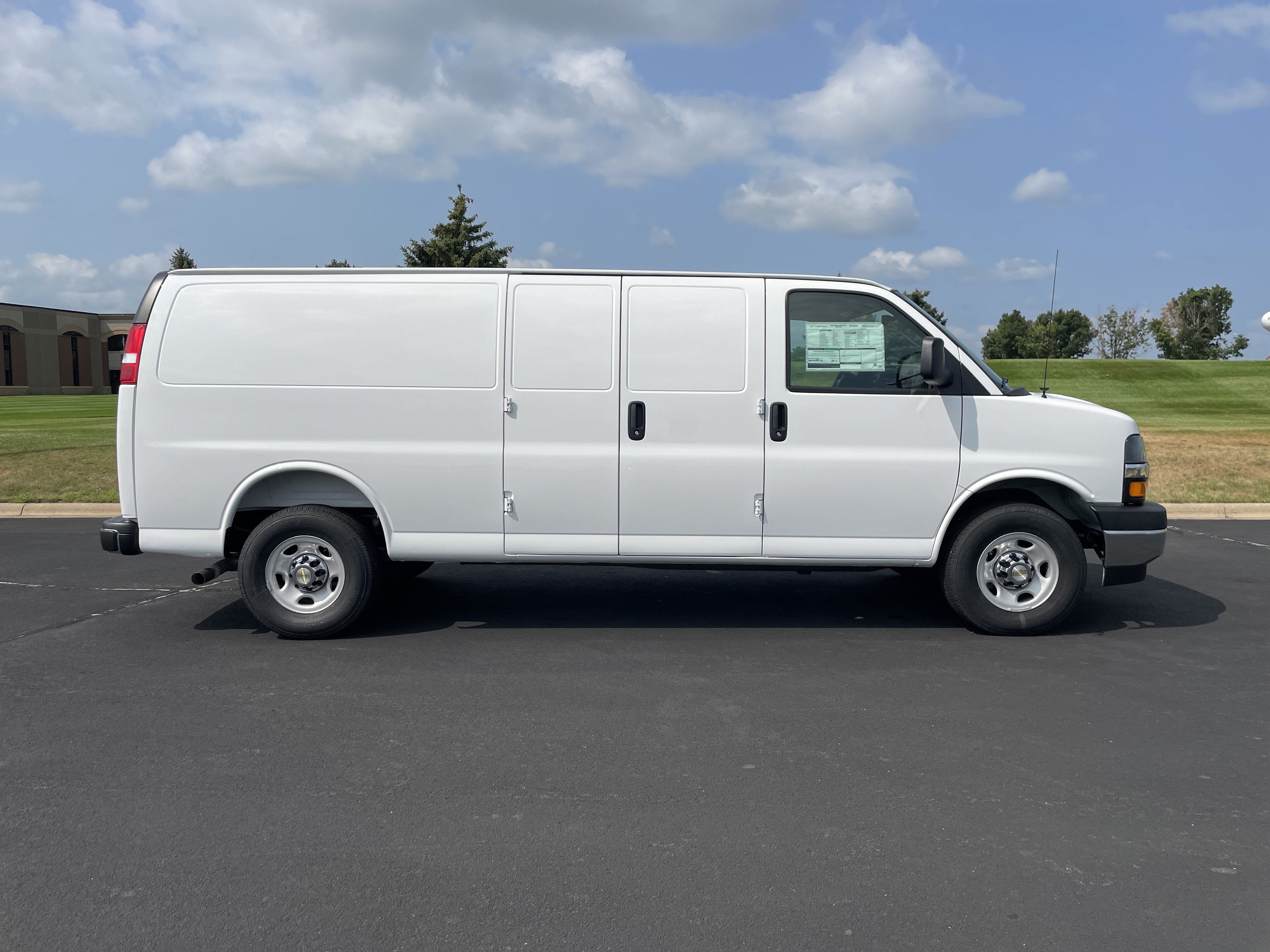 2026 Chevrolet Express Cargo WT