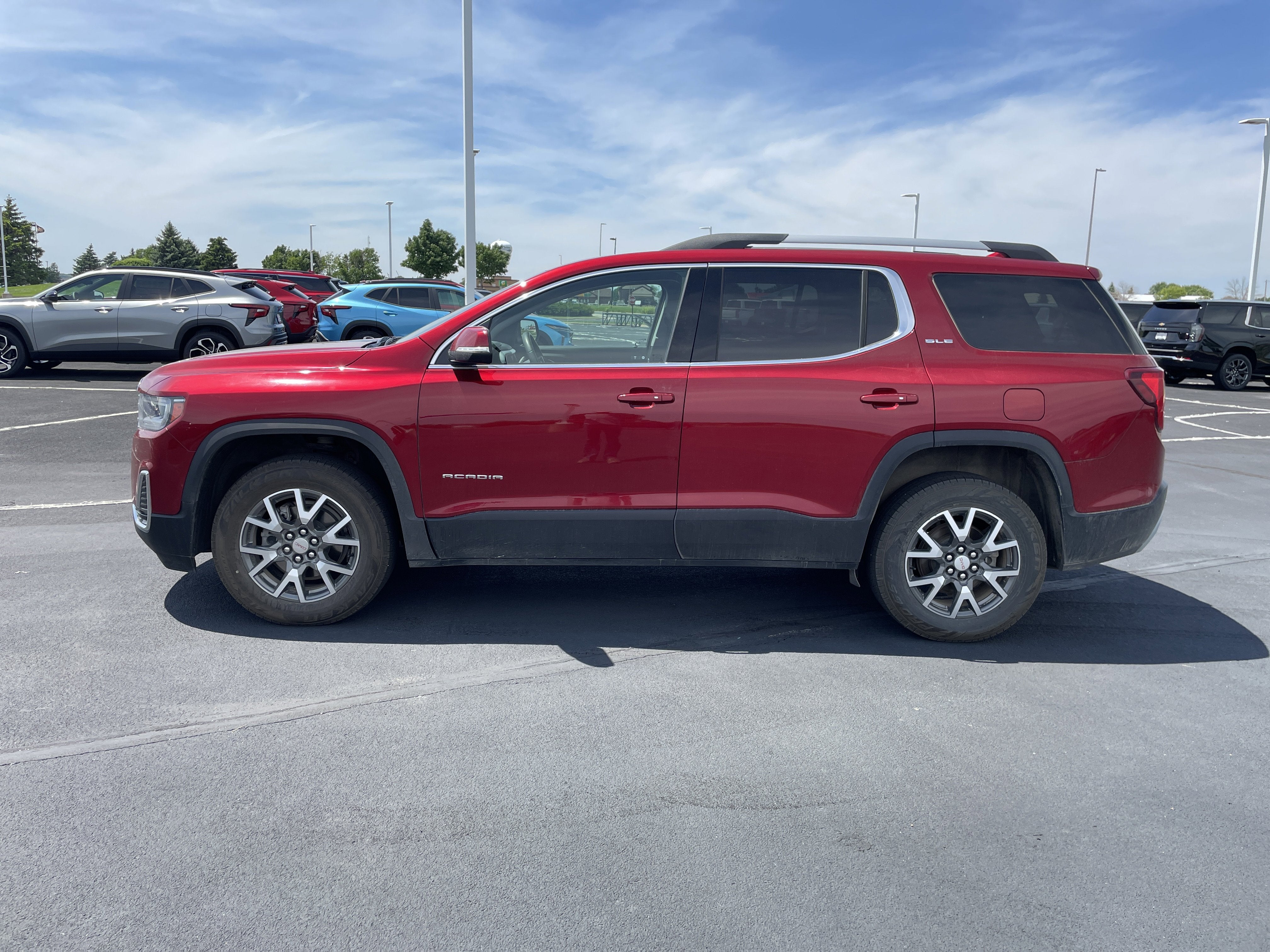Used 2022 GMC Acadia SLE with VIN 1GKKNRL44NZ159446 for sale in Belle Plaine, Minnesota