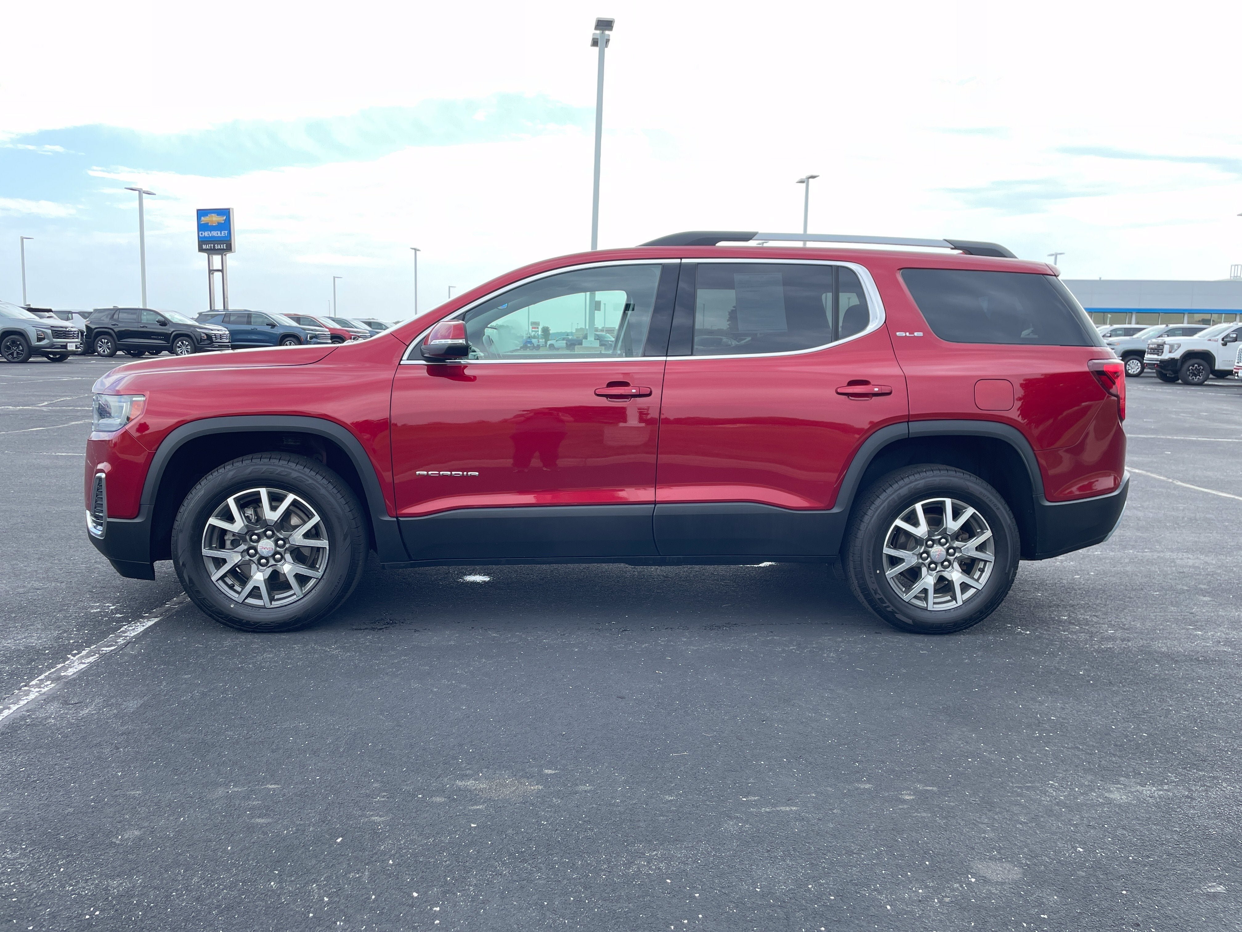 2022 GMC Acadia SLE